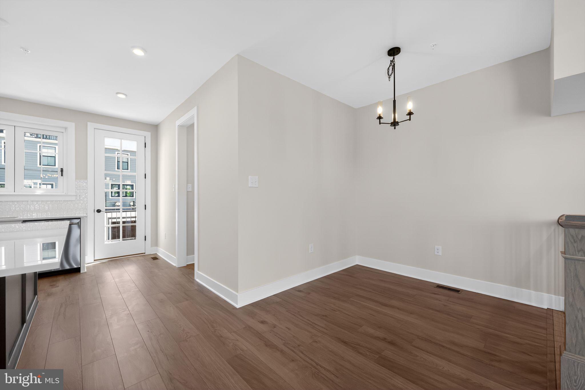TOWNS AT PENNYBROOK - Residential