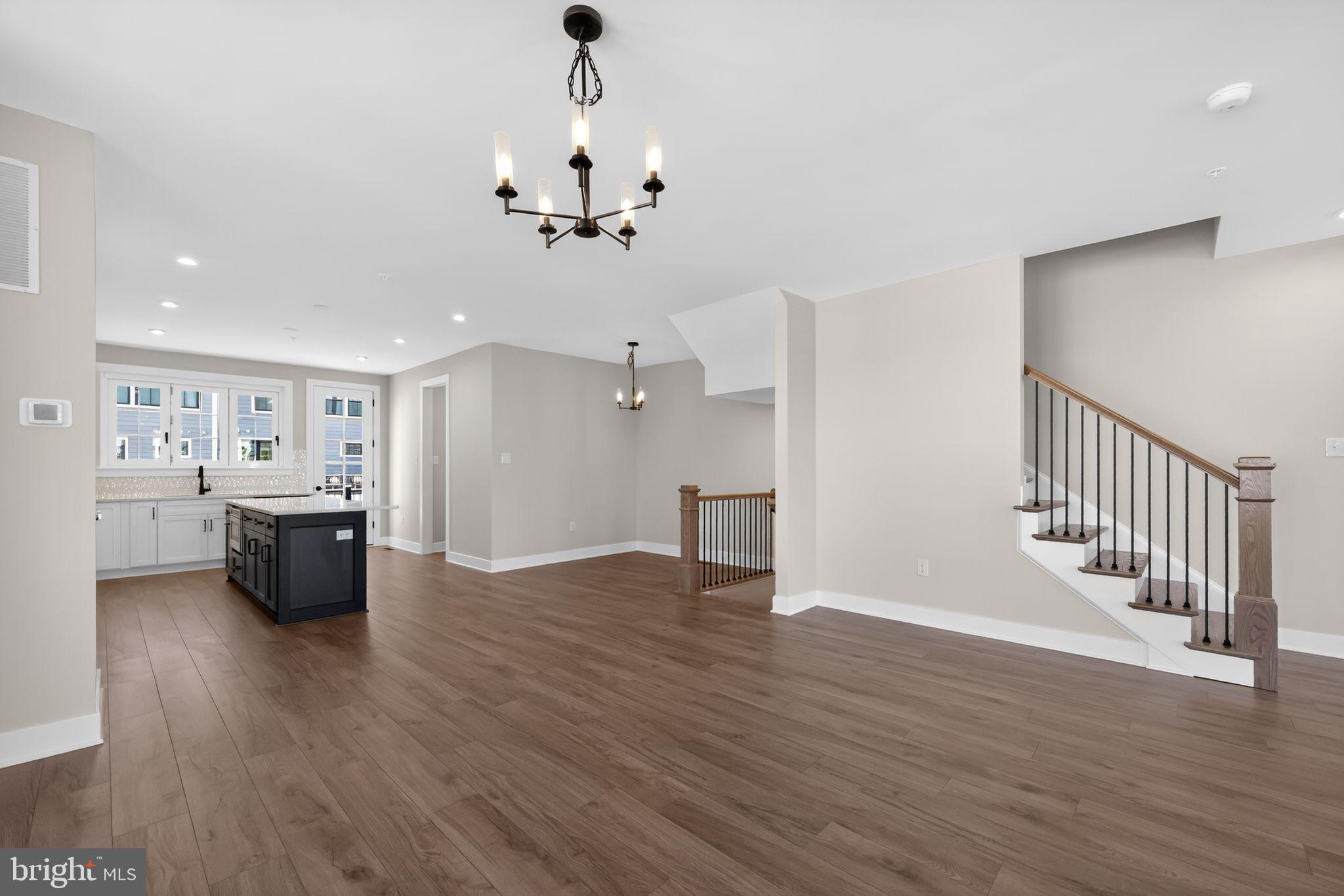 TOWNS AT PENNYBROOK - Residential