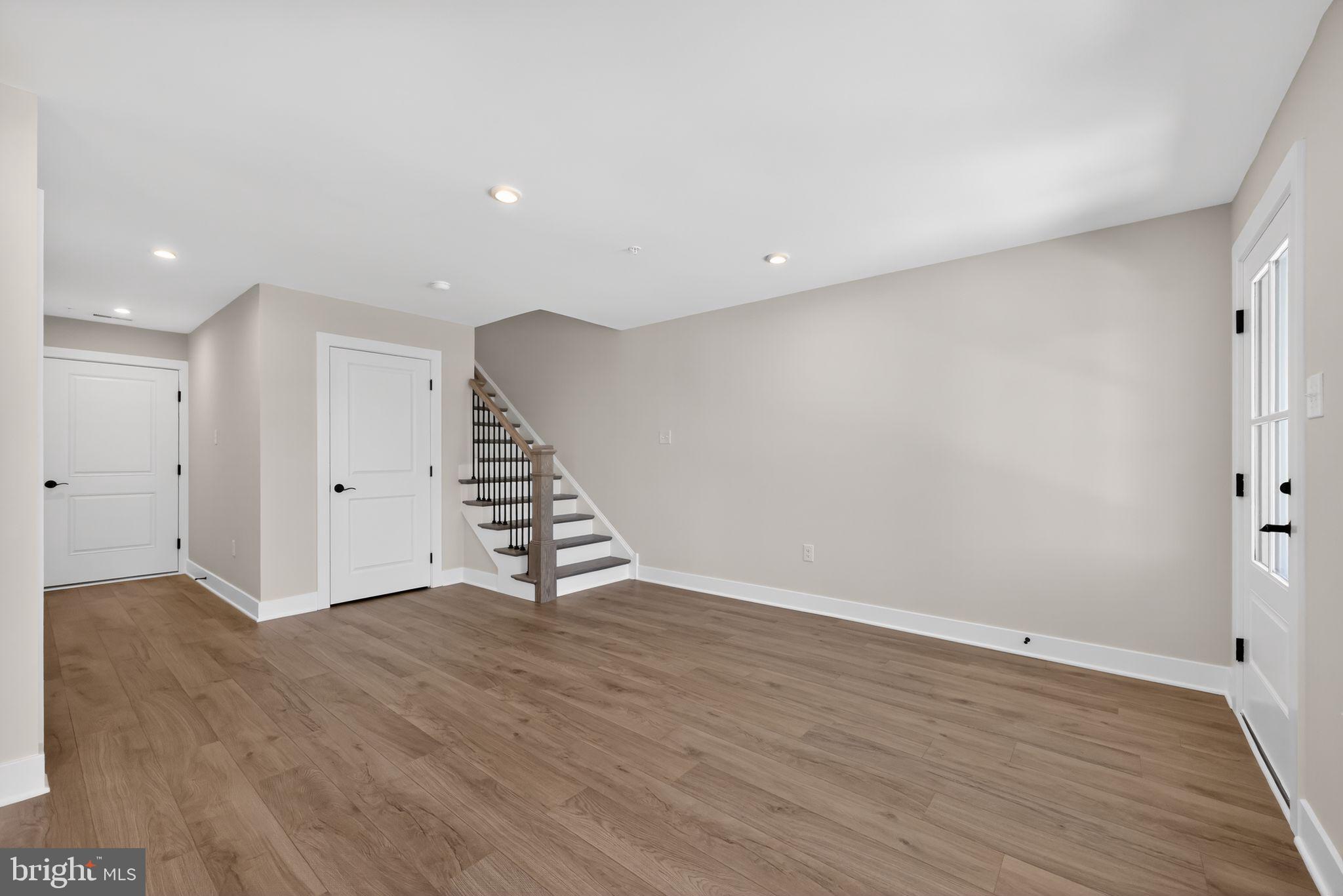 TOWNS AT PENNYBROOK - Residential
