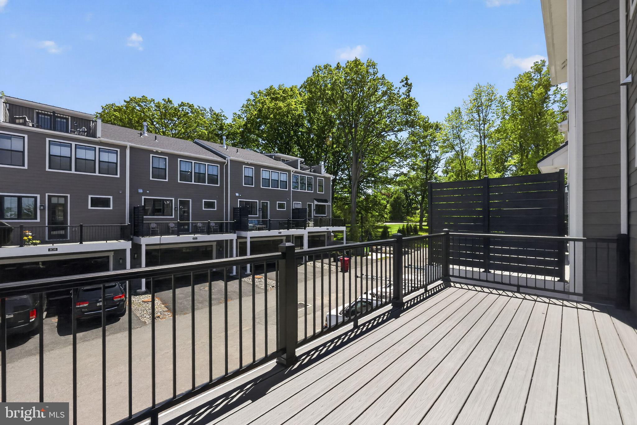 TOWNS AT PENNYBROOK - Residential