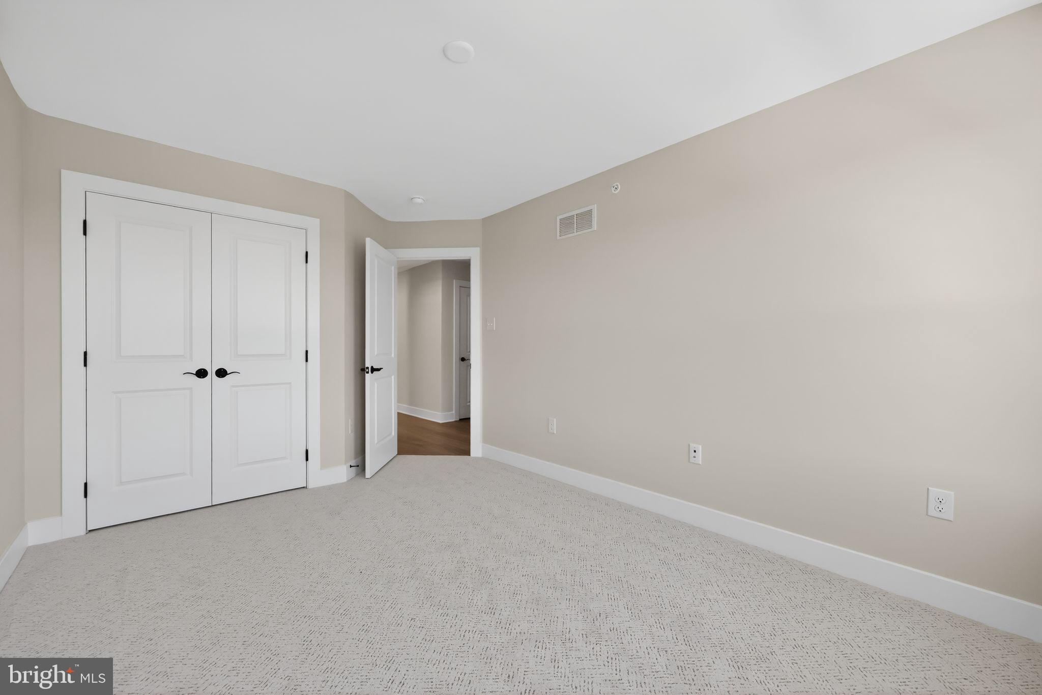 TOWNS AT PENNYBROOK - Residential