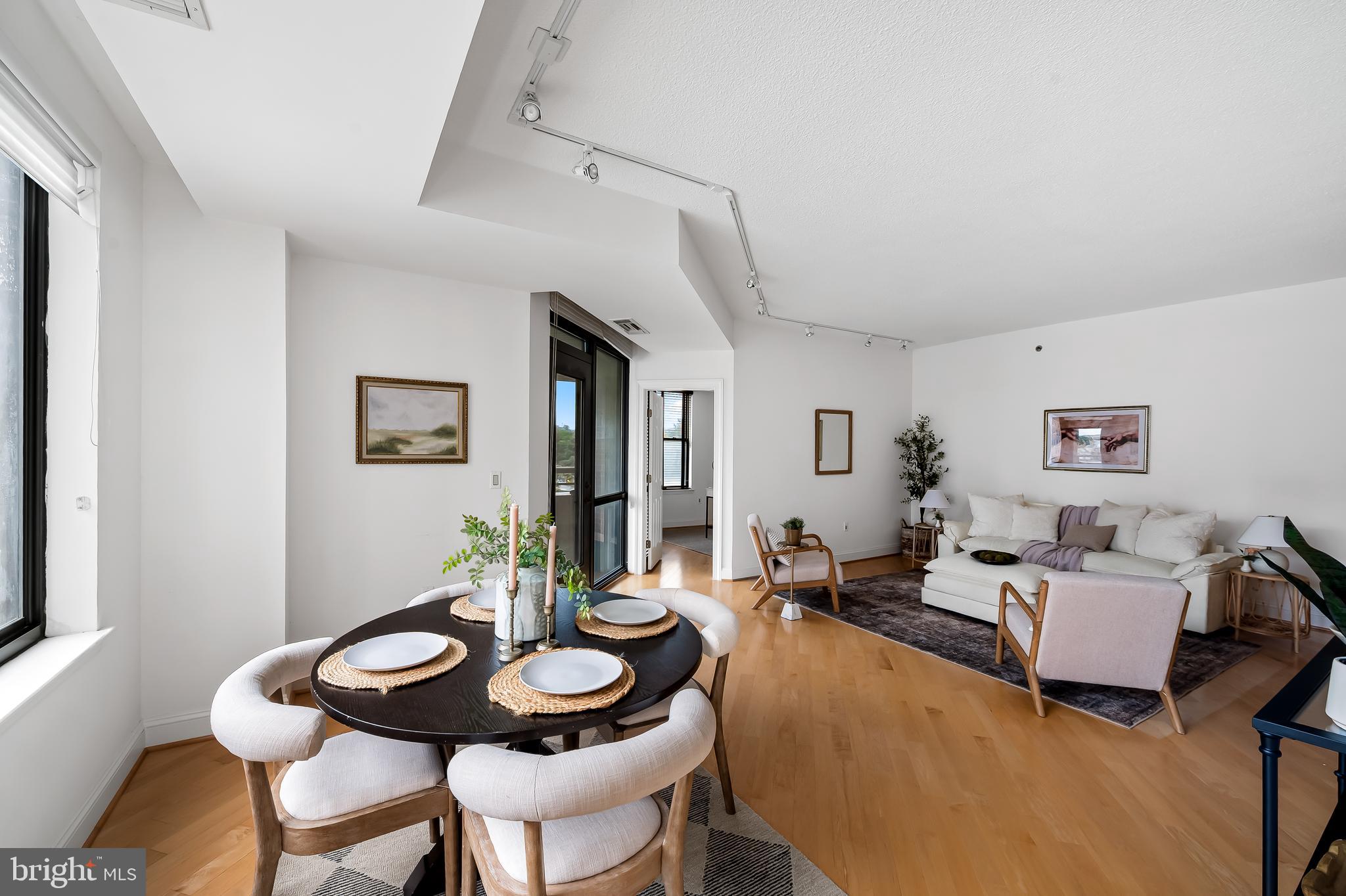 TUSCANY-CANTERBURY - Residential