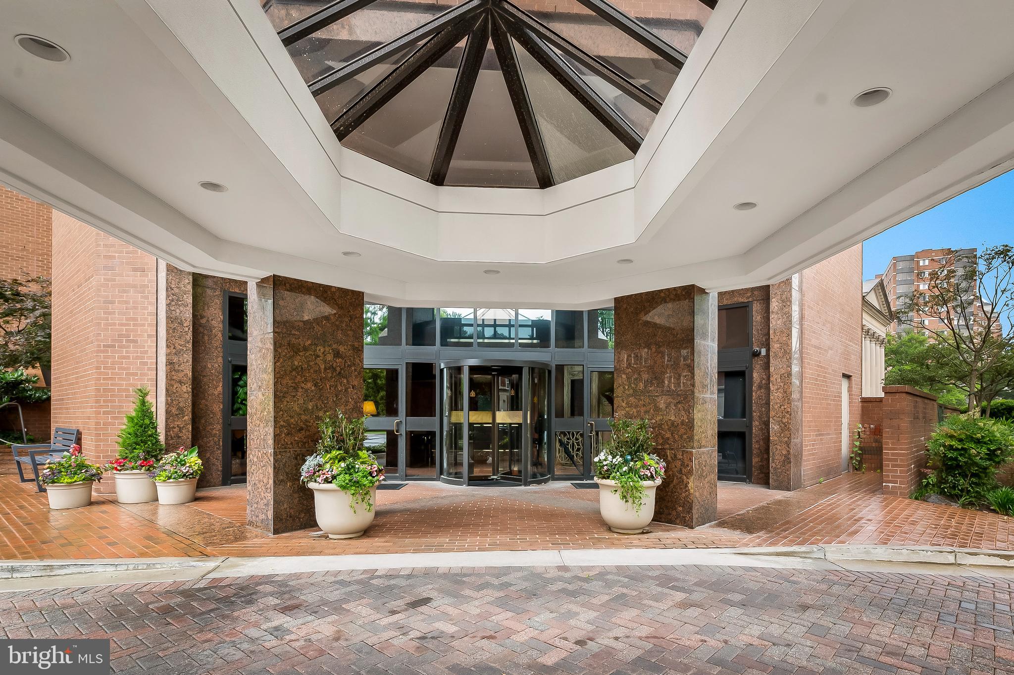 TUSCANY-CANTERBURY - Residential