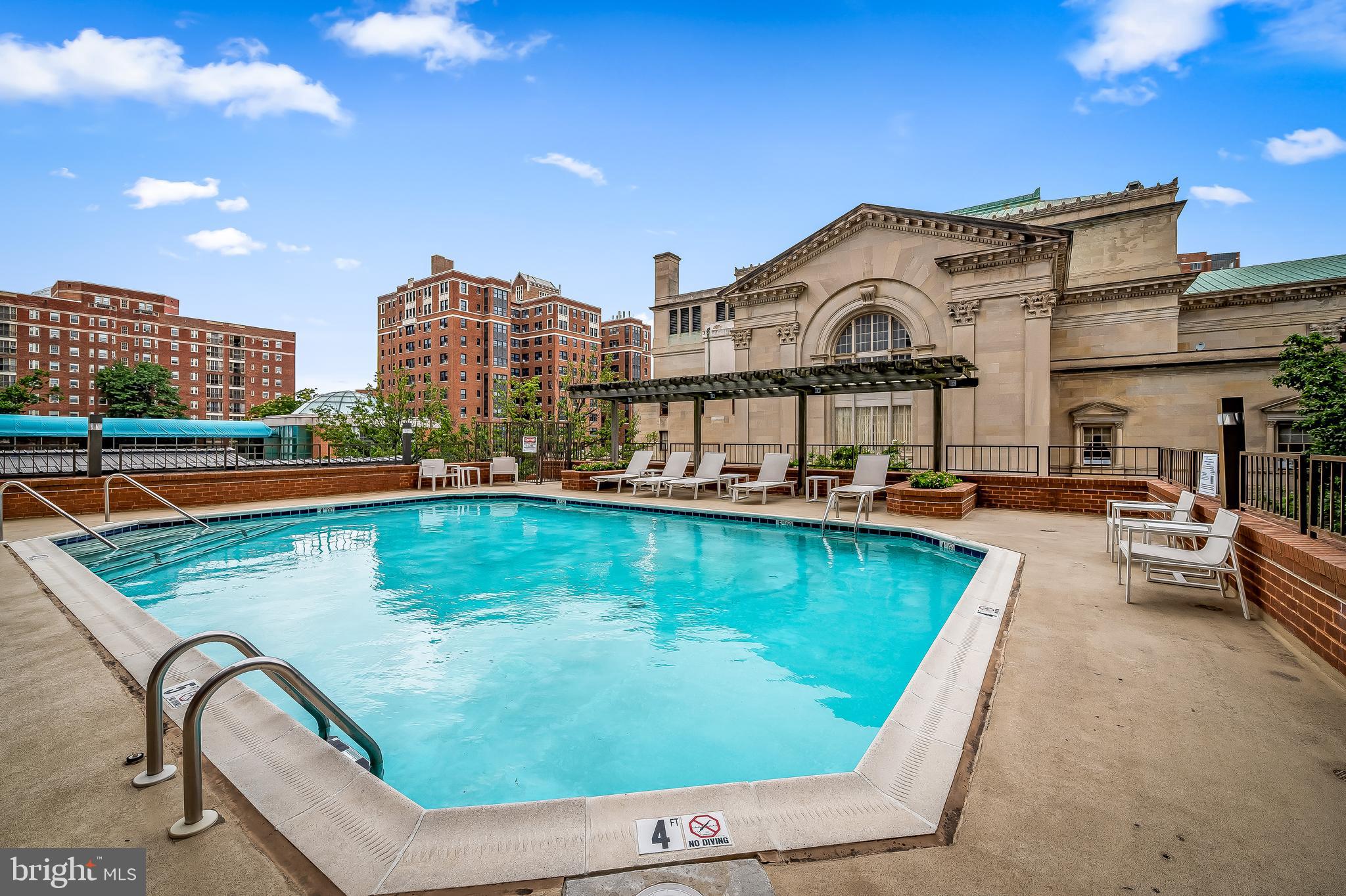 TUSCANY-CANTERBURY - Residential