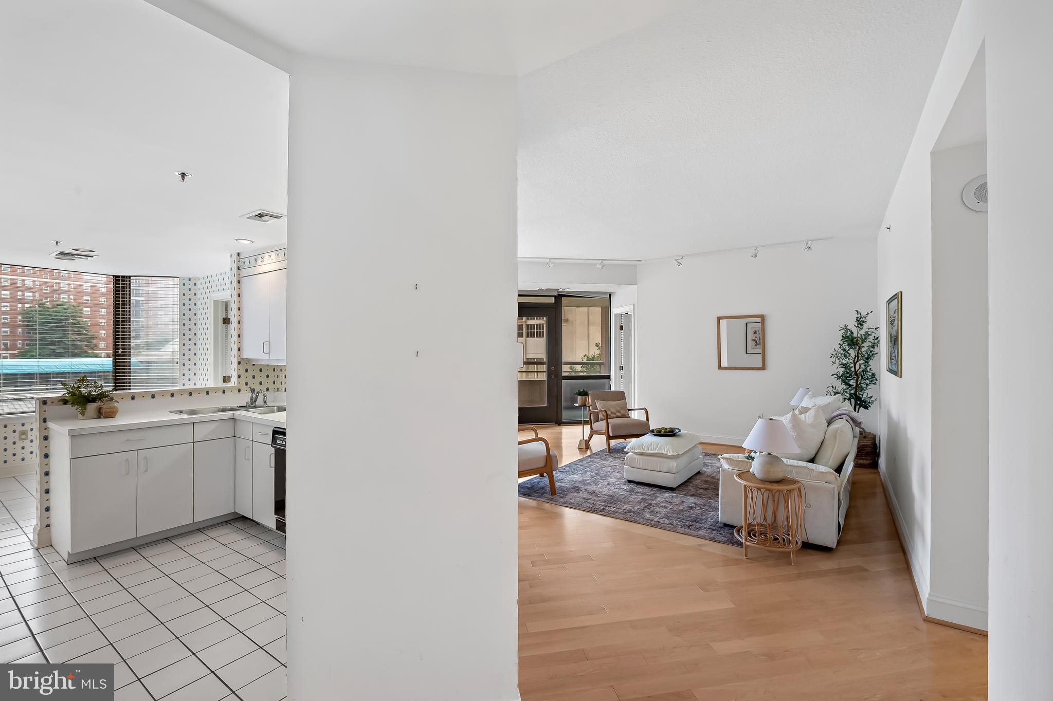 TUSCANY-CANTERBURY - Residential