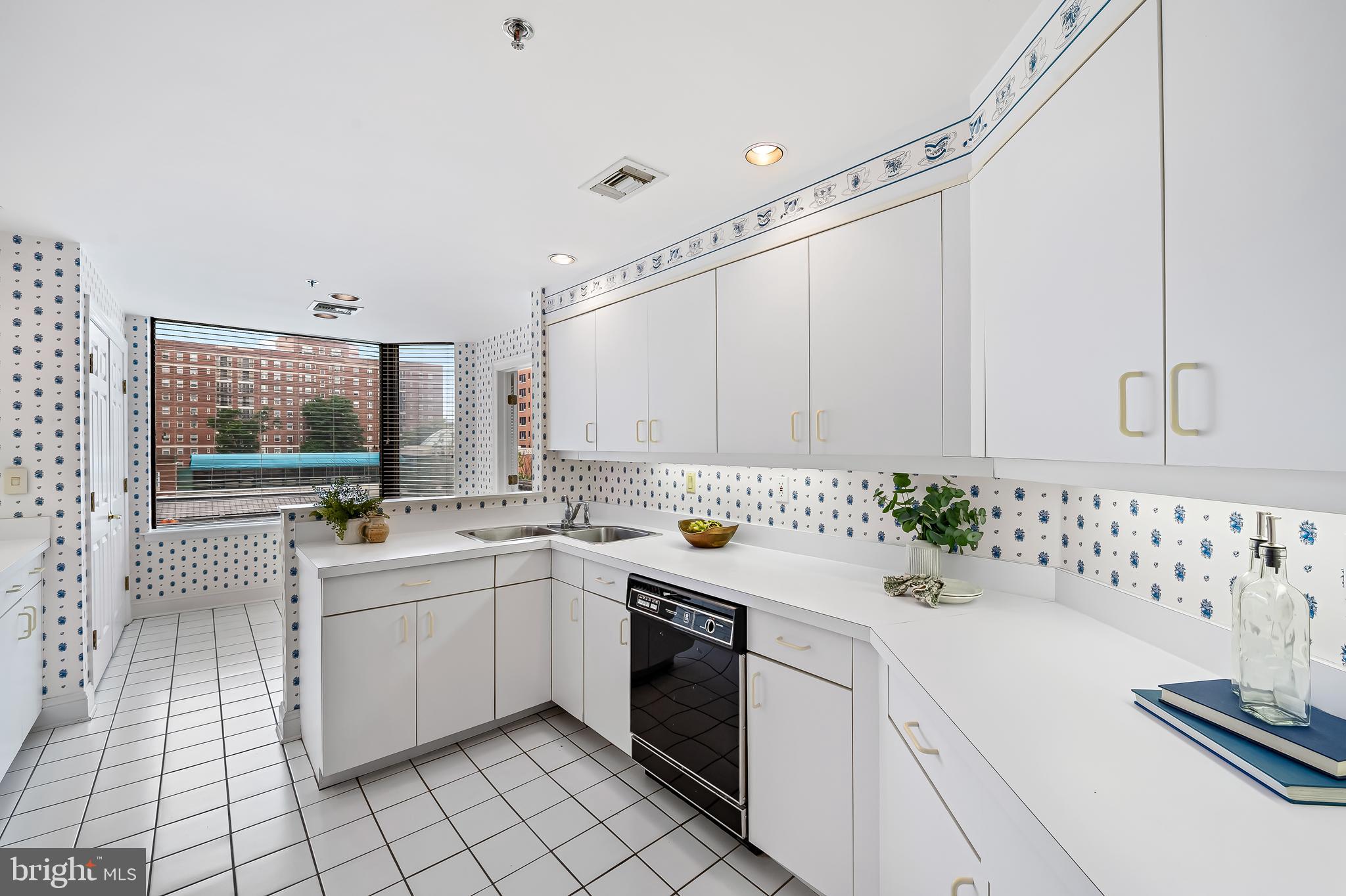 TUSCANY-CANTERBURY - Residential