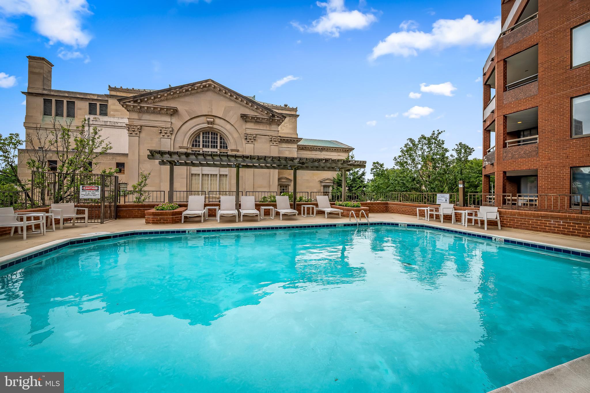 TUSCANY-CANTERBURY - Residential