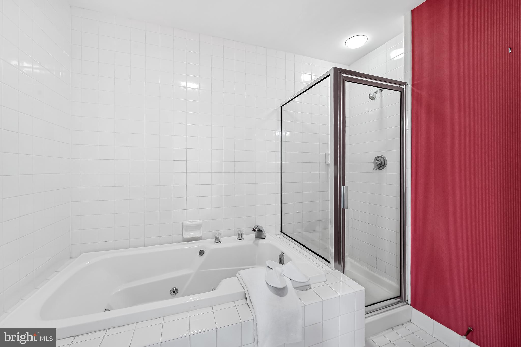 TUSCANY-CANTERBURY - Residential