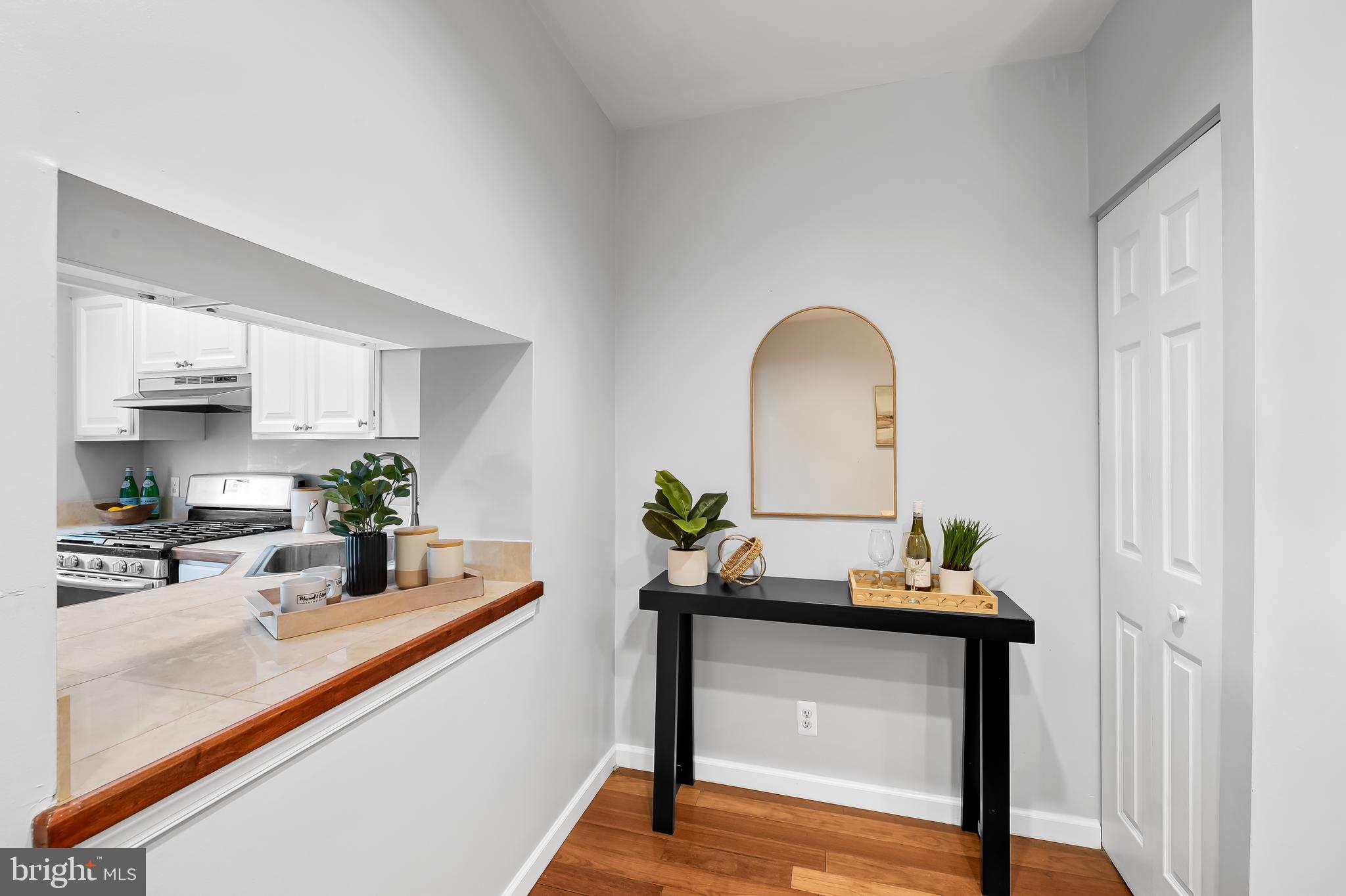 LOCUST POINT - Residential Lease