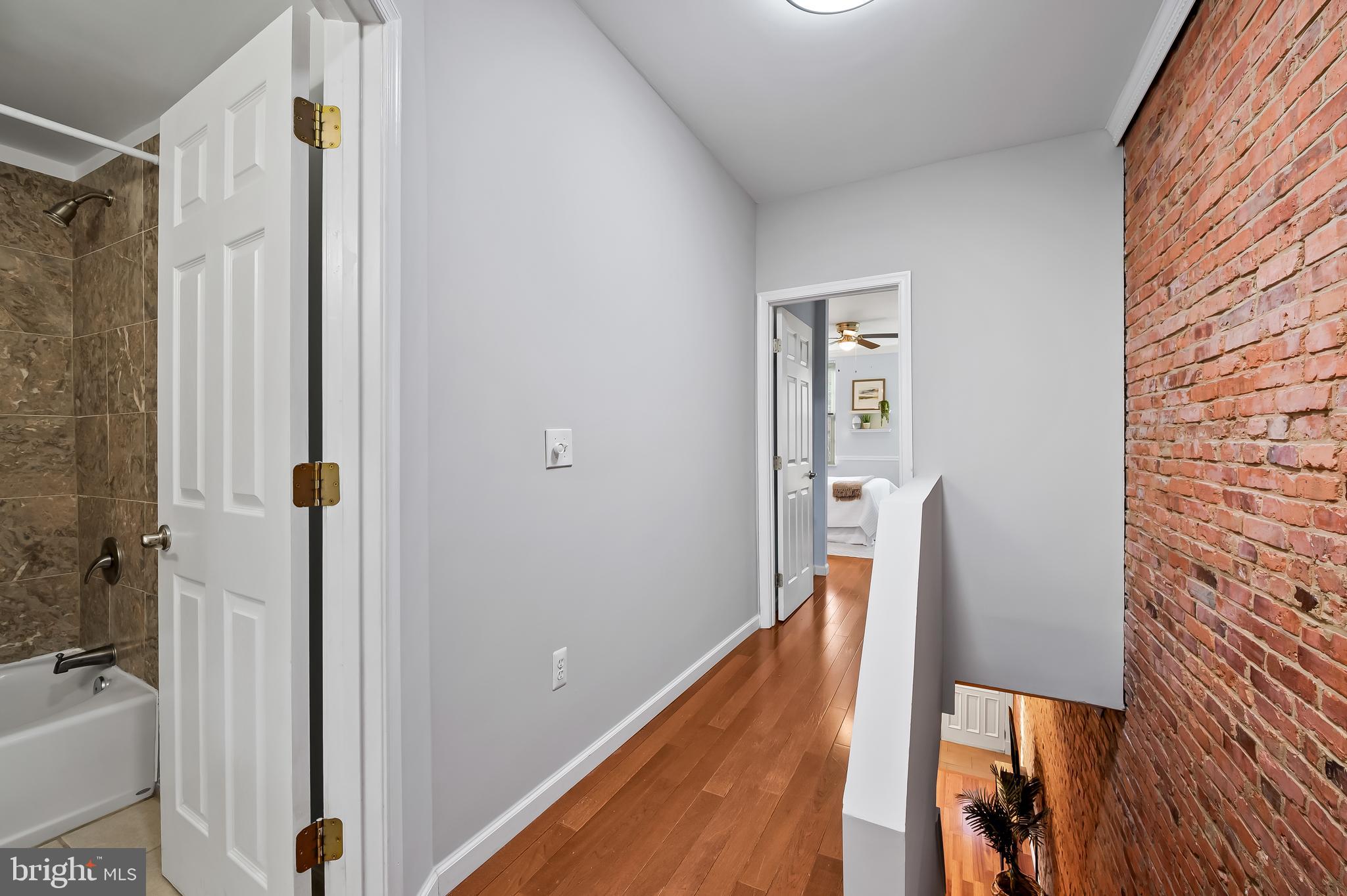 LOCUST POINT - Residential Lease