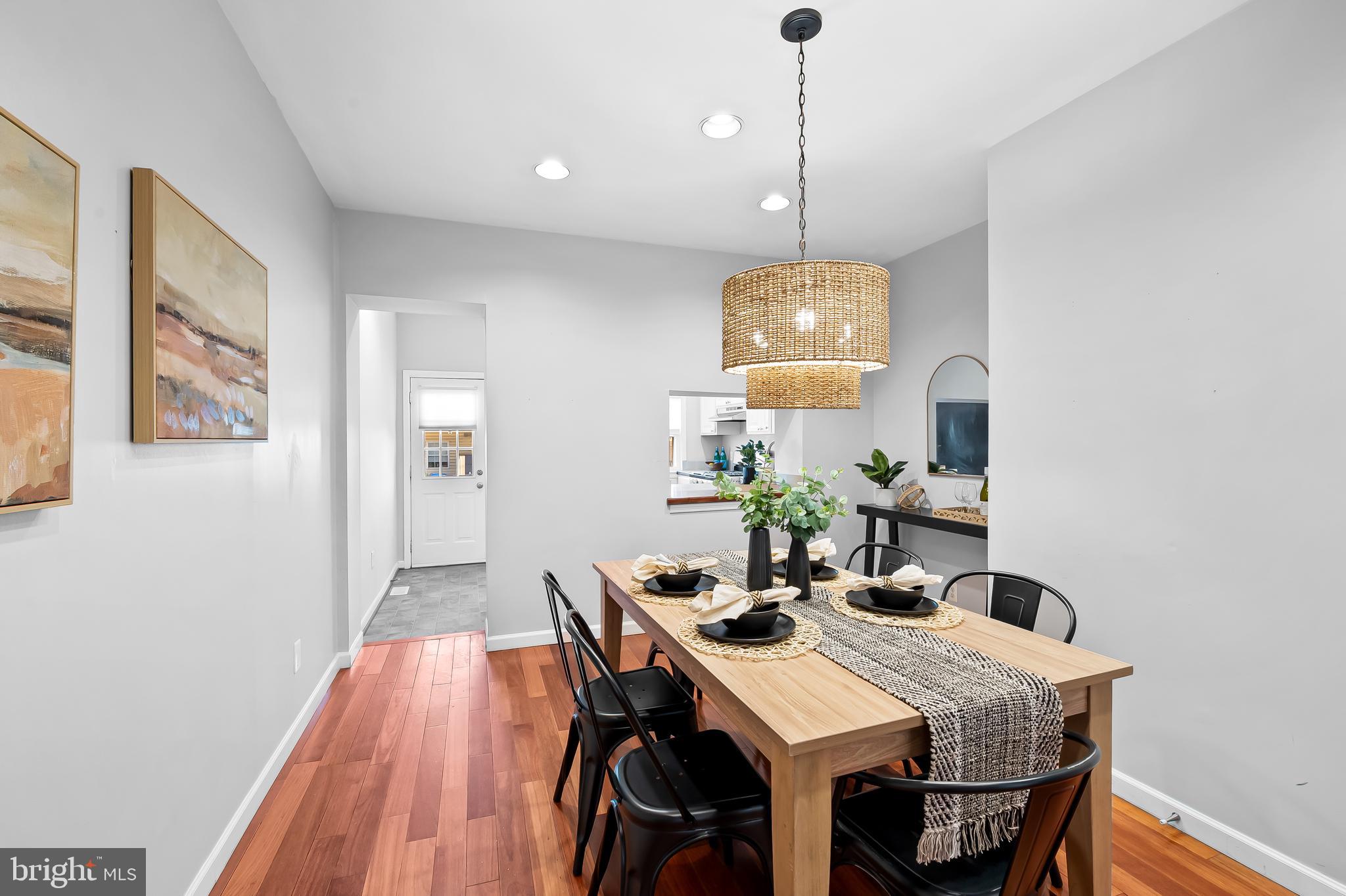 LOCUST POINT - Residential Lease