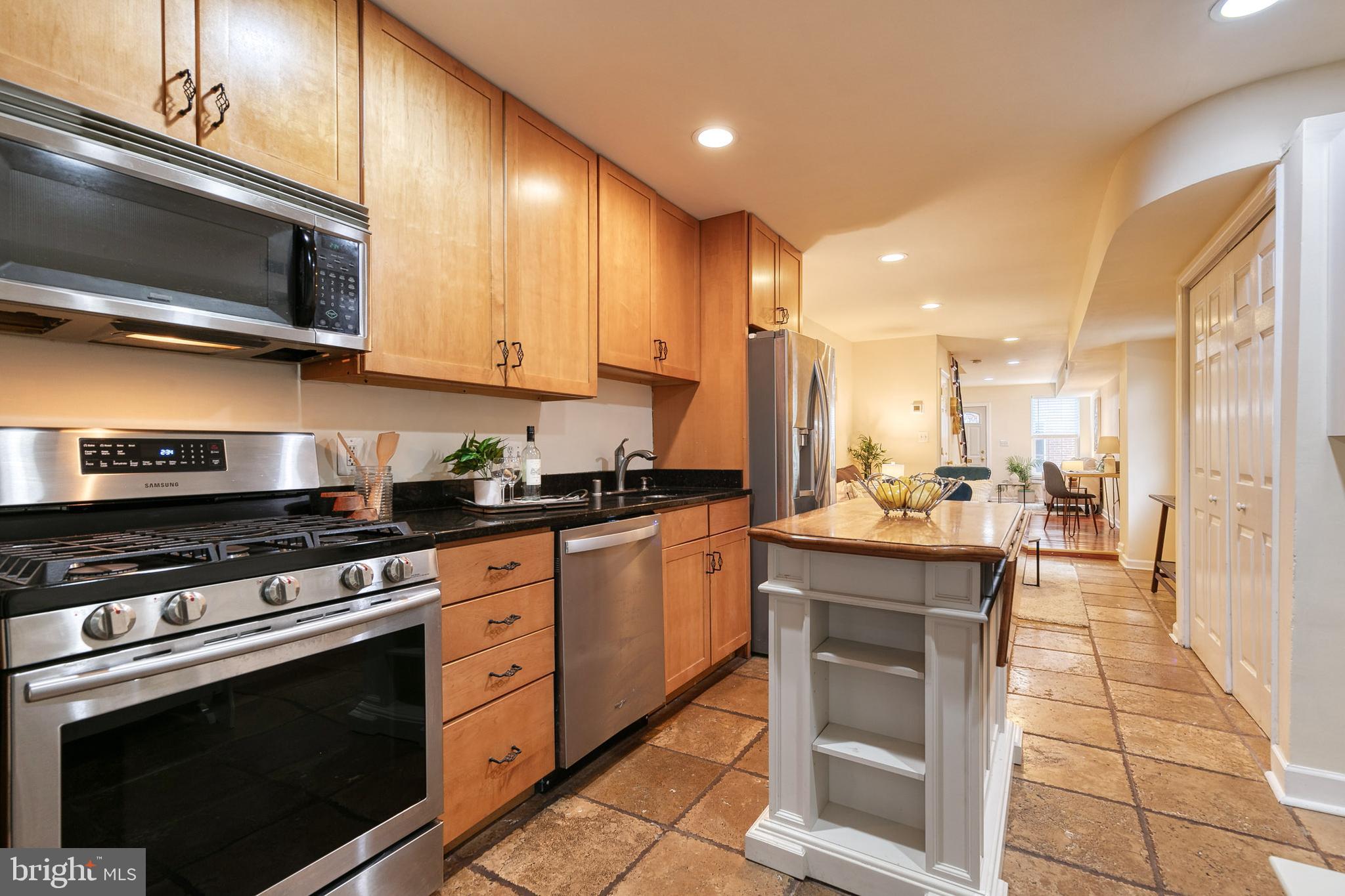 UPPER FELLS POINT - Residential