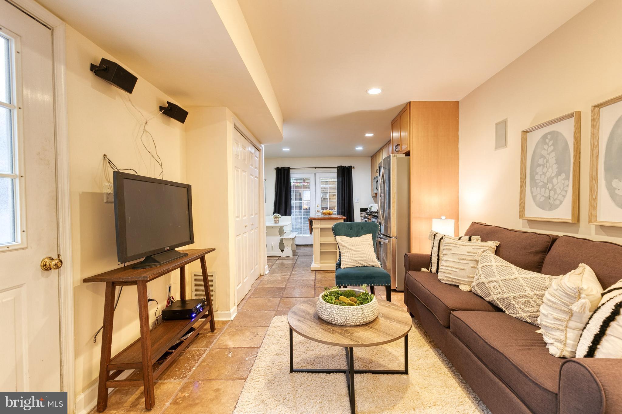 UPPER FELLS POINT - Residential