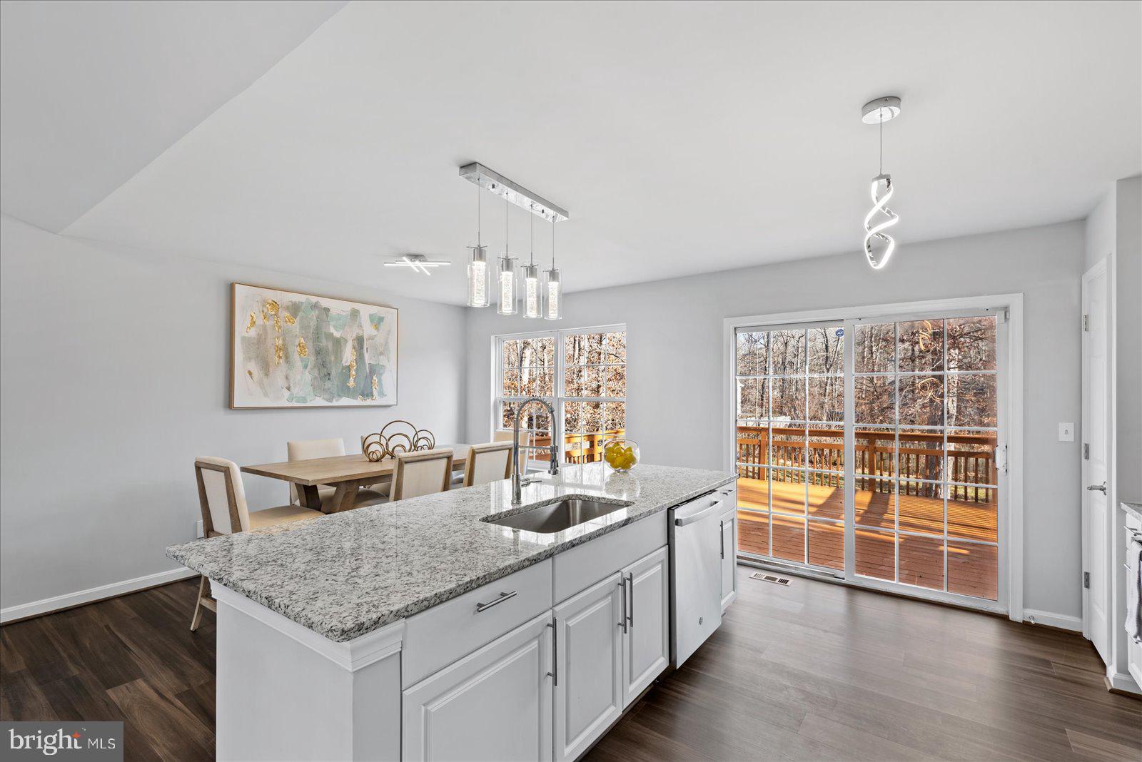 LAKE ARROWHEAD - Residential