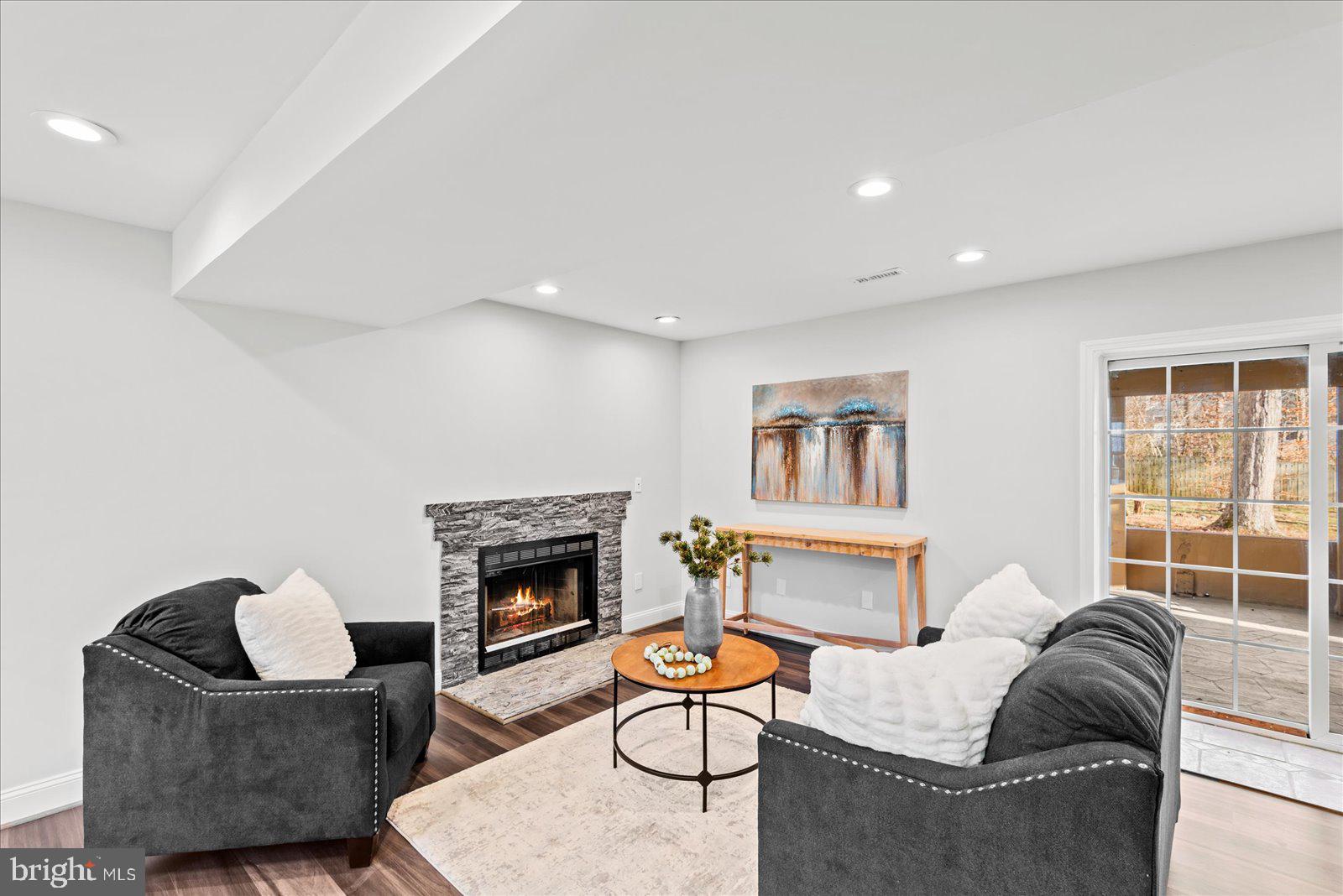 LAKE ARROWHEAD - Residential