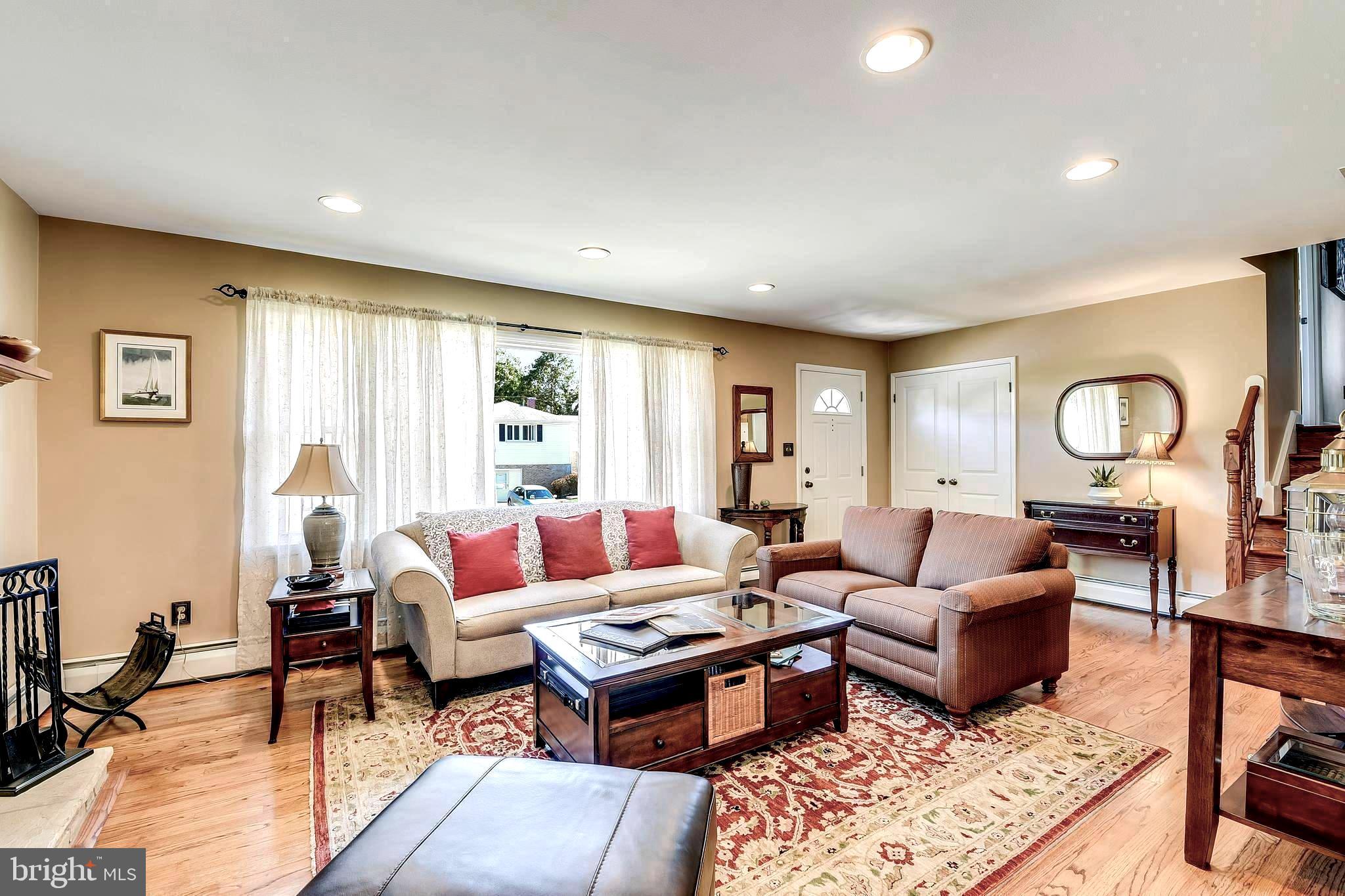 HAVERFORD - Residential