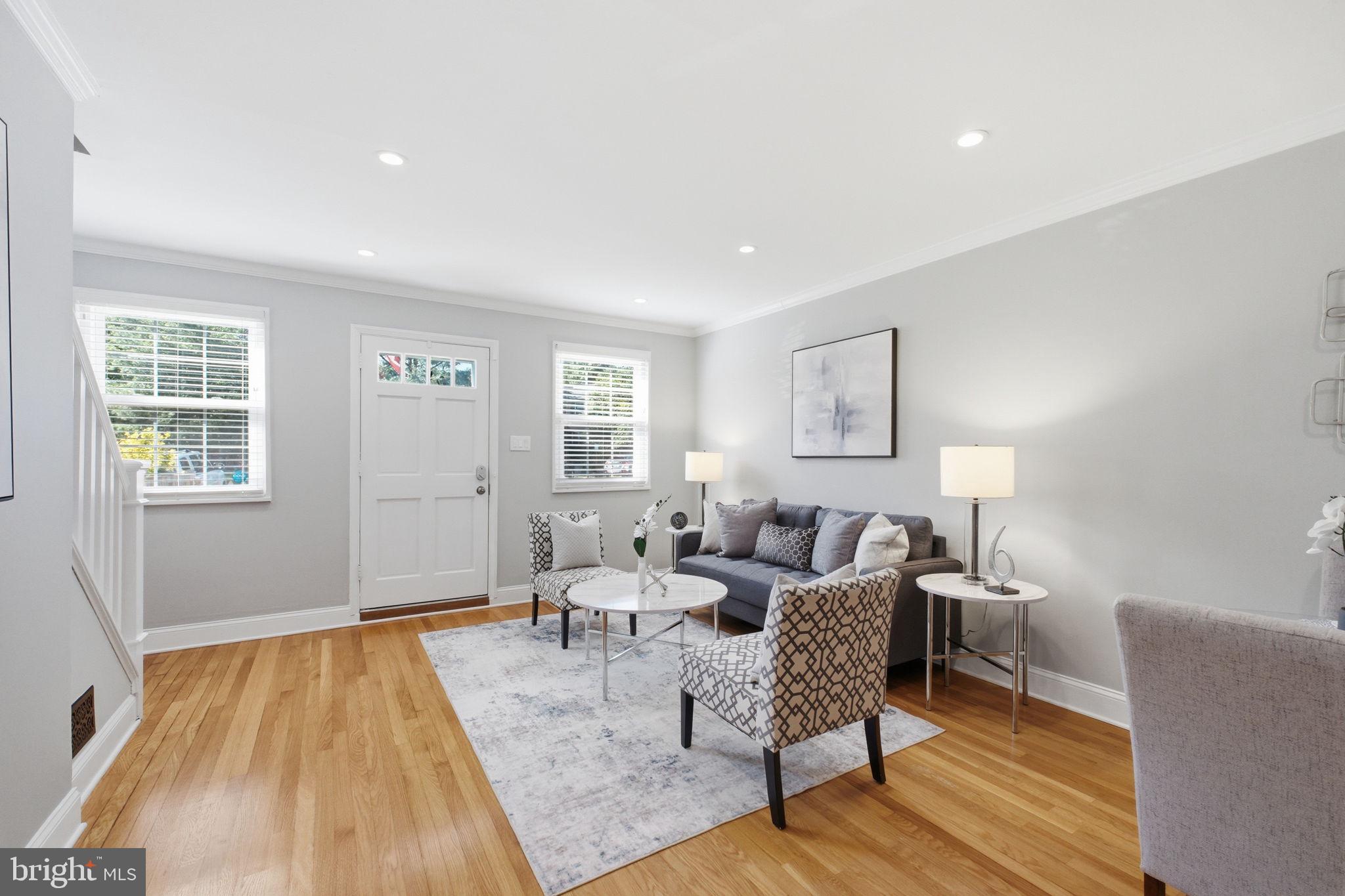 ROSEMONT - Residential