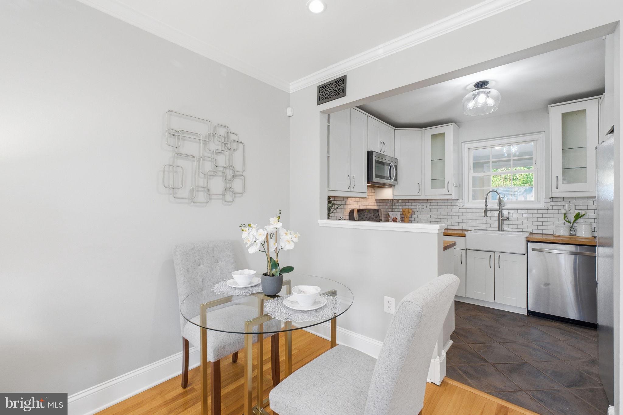 ROSEMONT - Residential