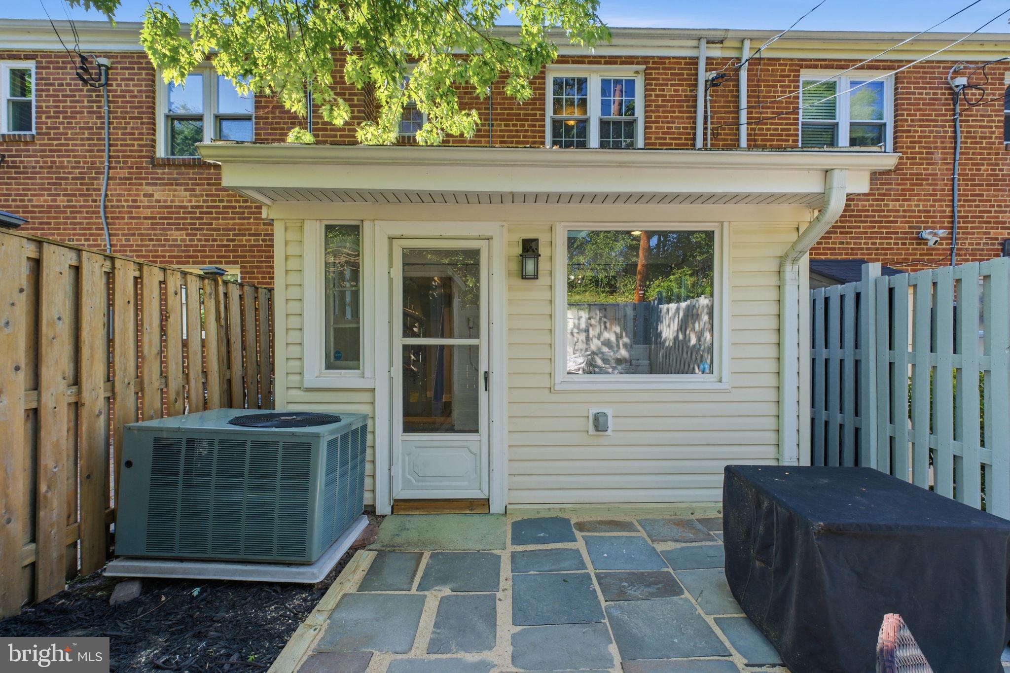 ROSEMONT - Residential