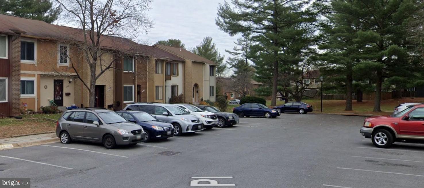 CLUB HILL - Residential