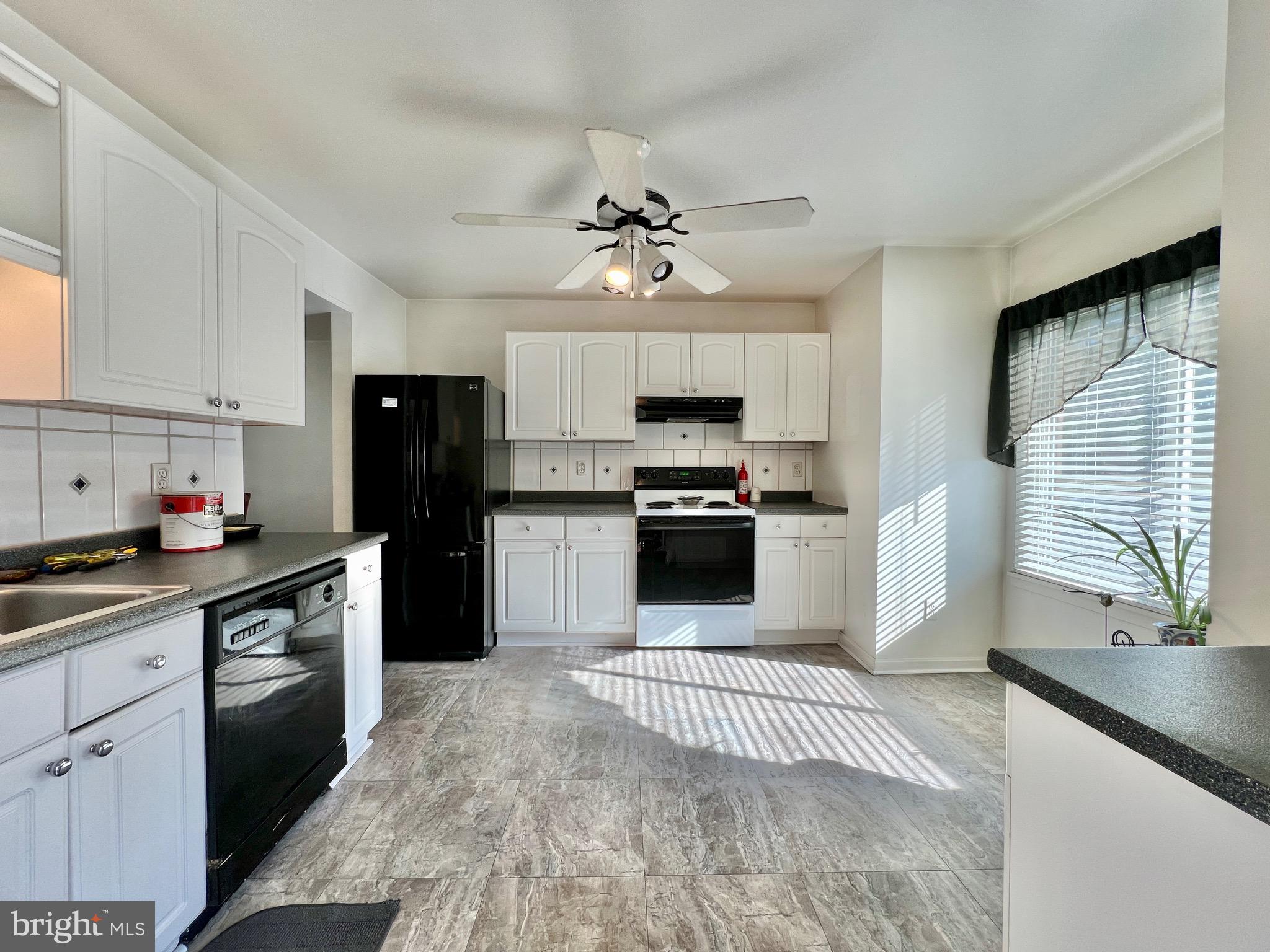 CLUB HILL - Residential