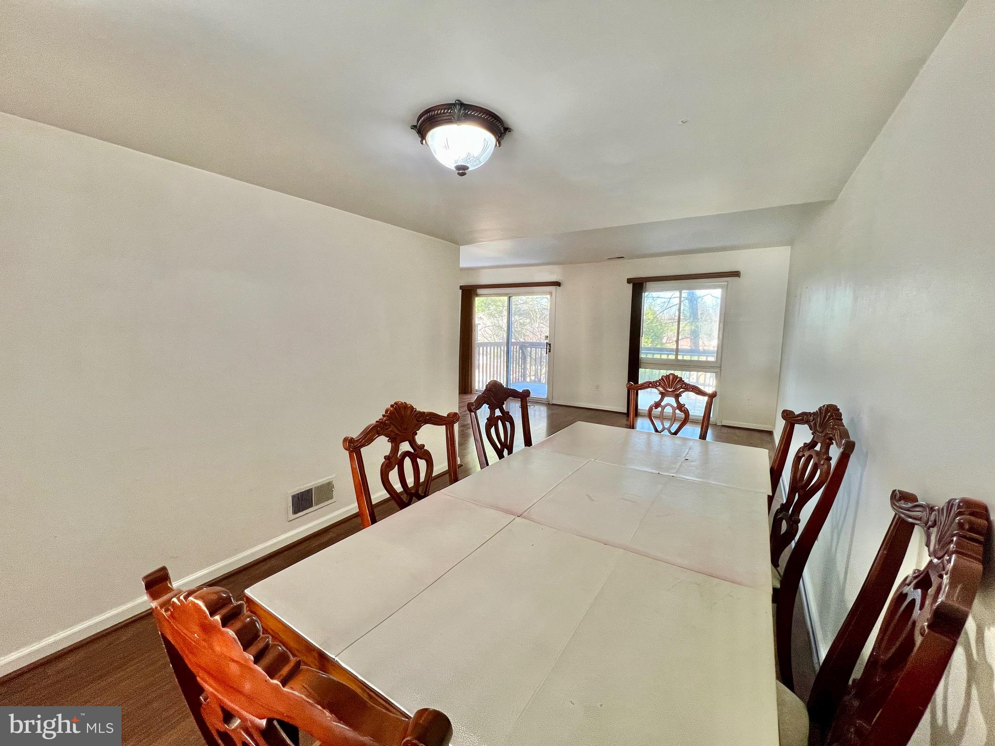 CLUB HILL - Residential