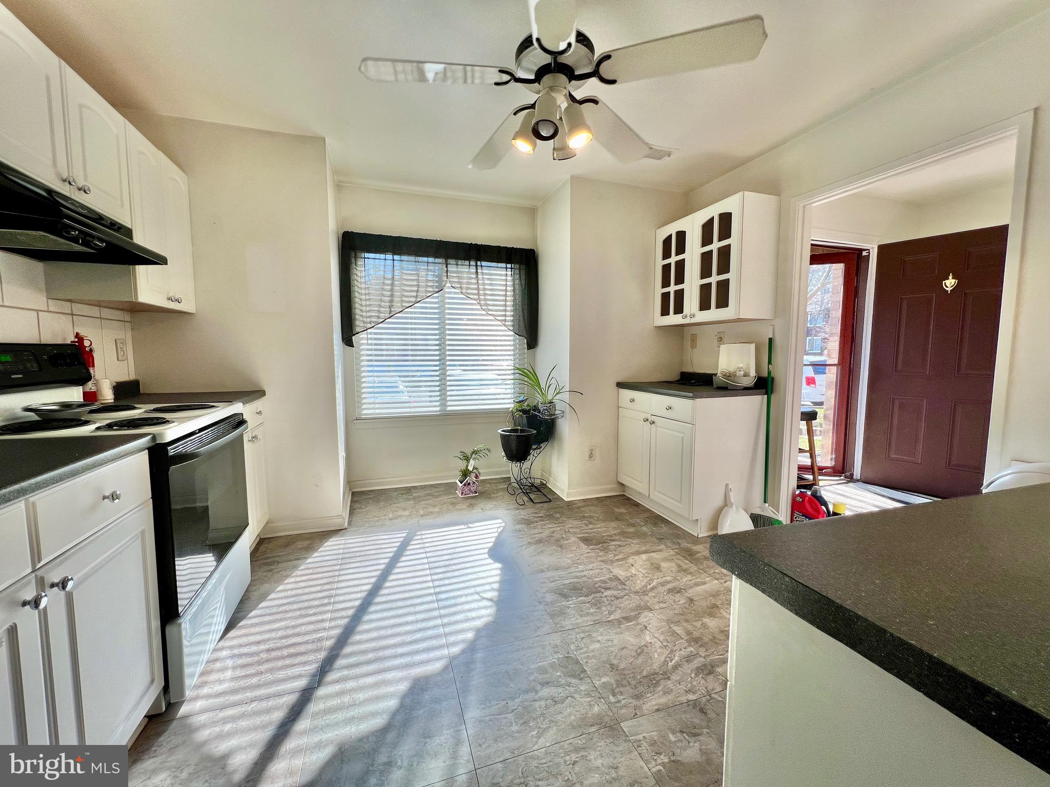 CLUB HILL - Residential