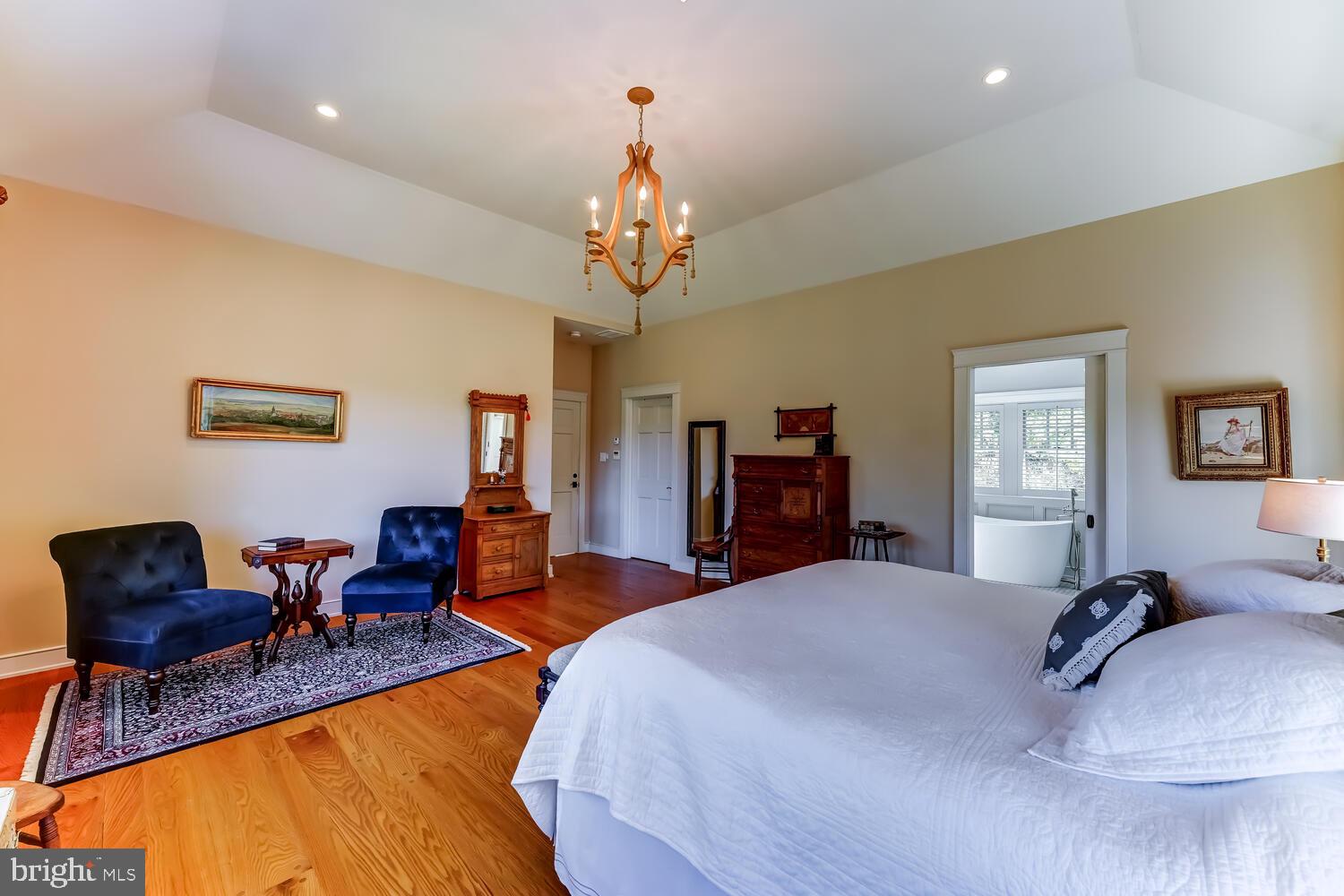 BIRCH RUN - Residential