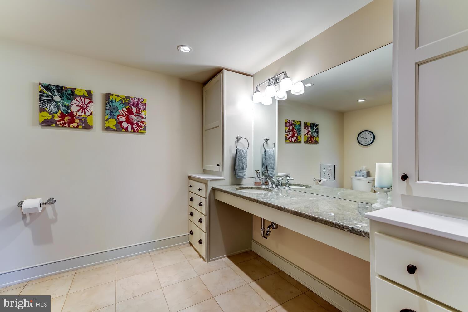 BIRCH RUN - Residential