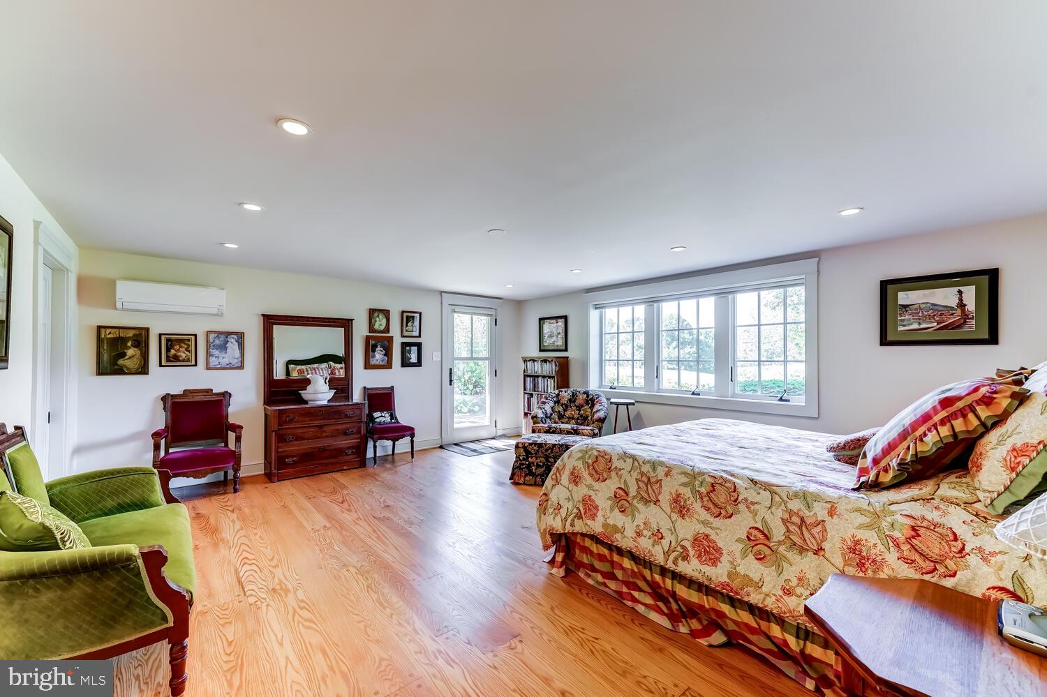 BIRCH RUN - Residential