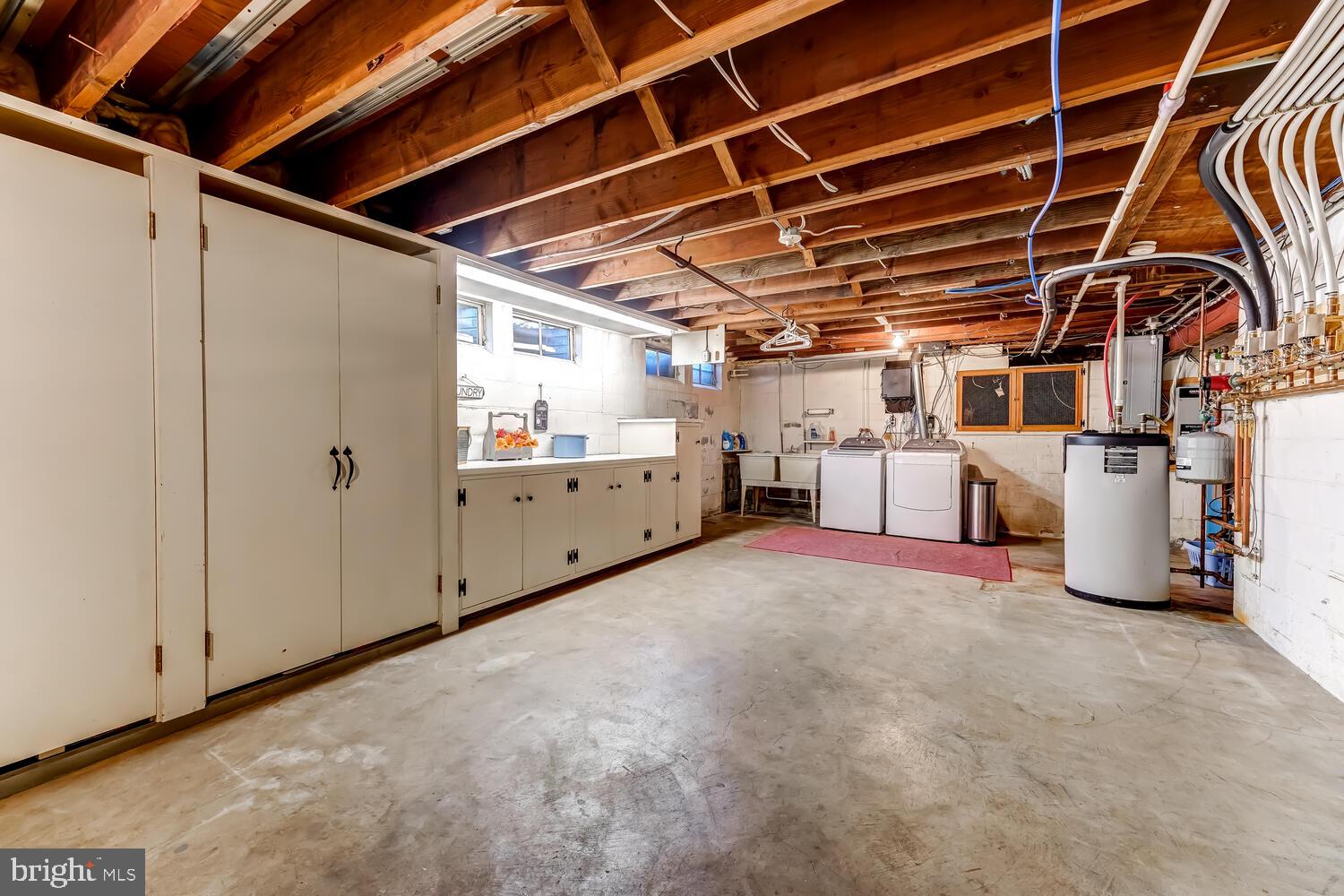 BIRCH RUN - Residential