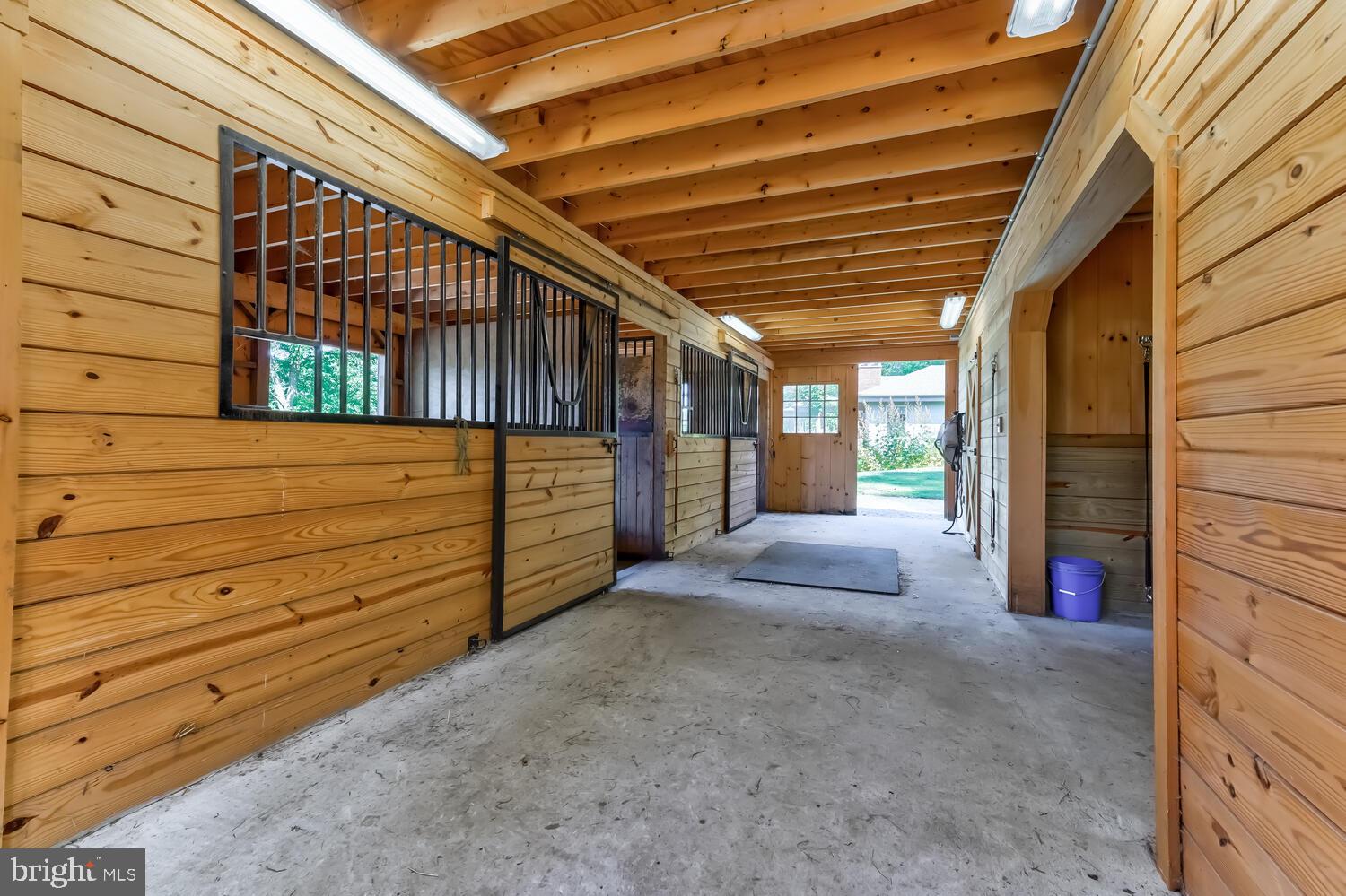 BIRCH RUN - Residential