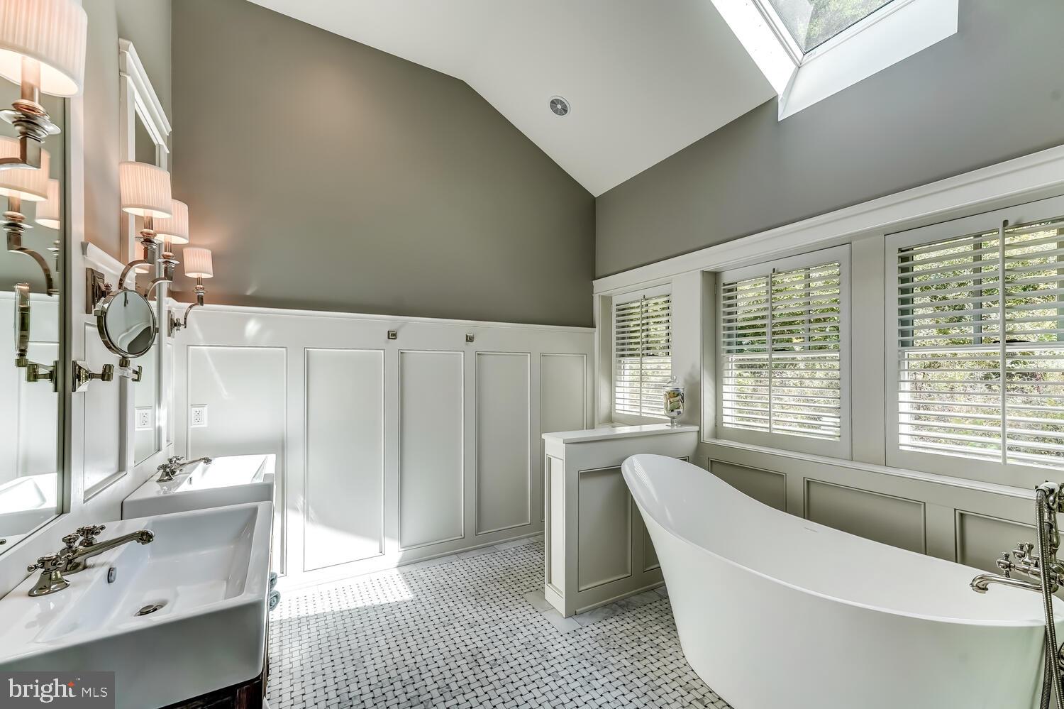 BIRCH RUN - Residential