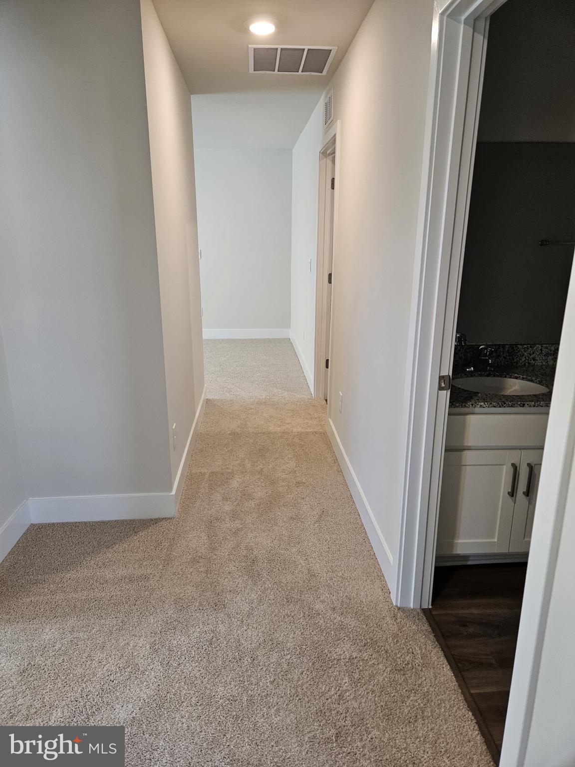 ABRAMS POINTE - Residential Lease