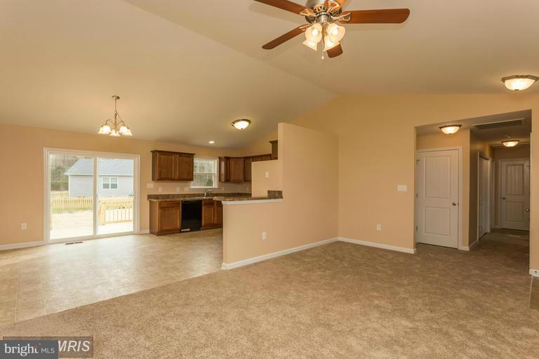 POTOMAC SHORES - Residential