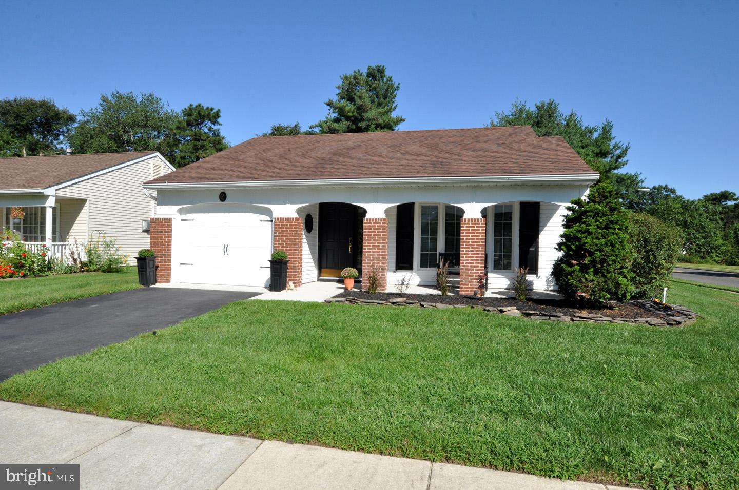 2 NEWBURY DRIVE