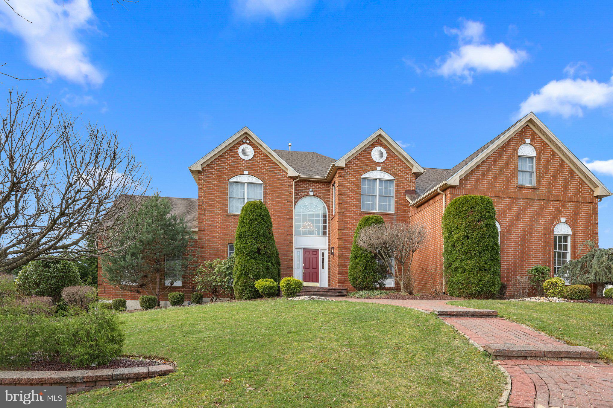 NORTHAMPTON HUNT - Residential