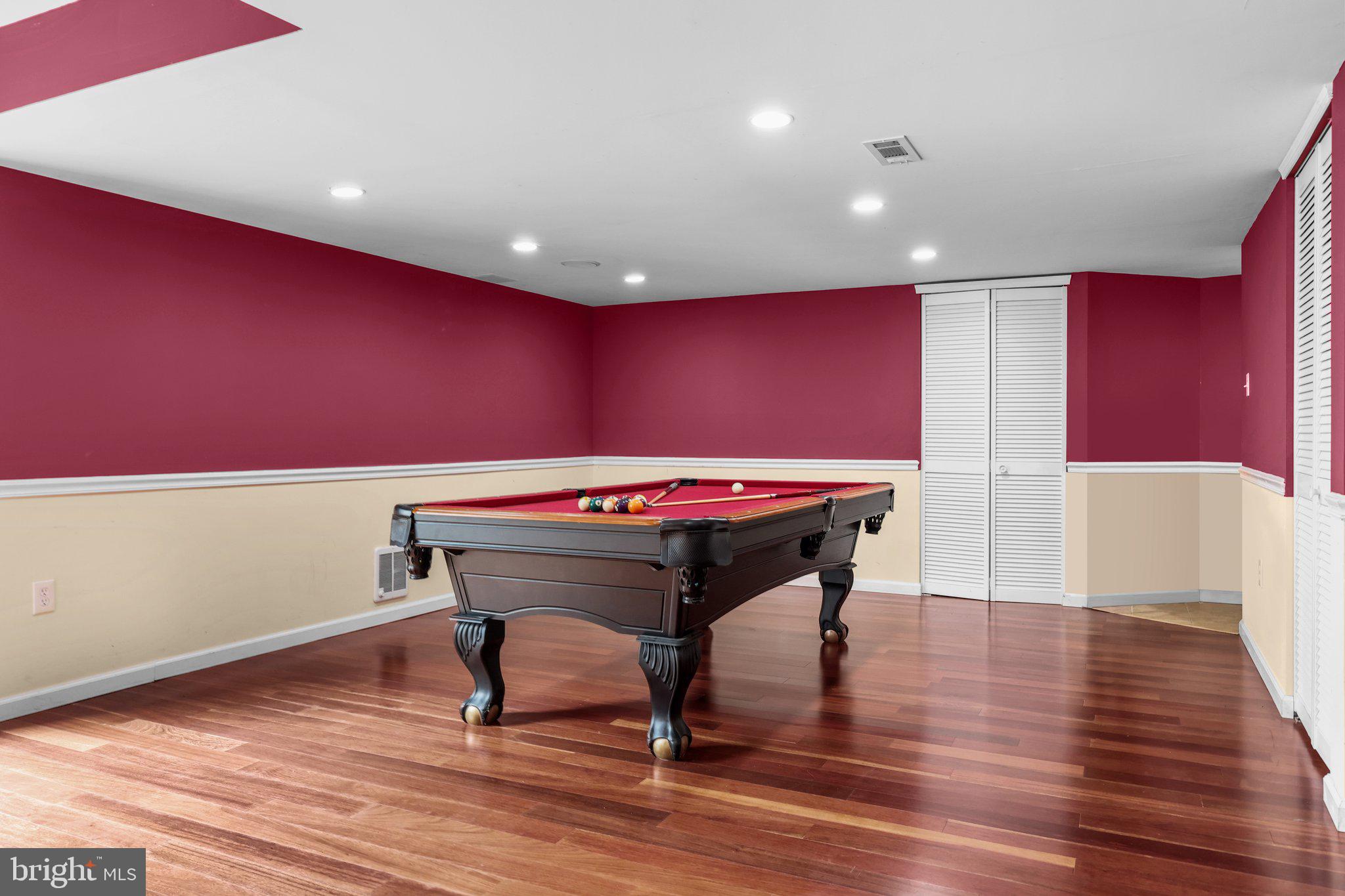 NORTHAMPTON HUNT - Residential