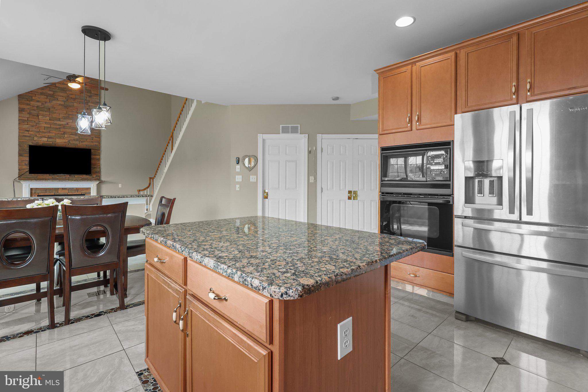 NORTHAMPTON HUNT - Residential