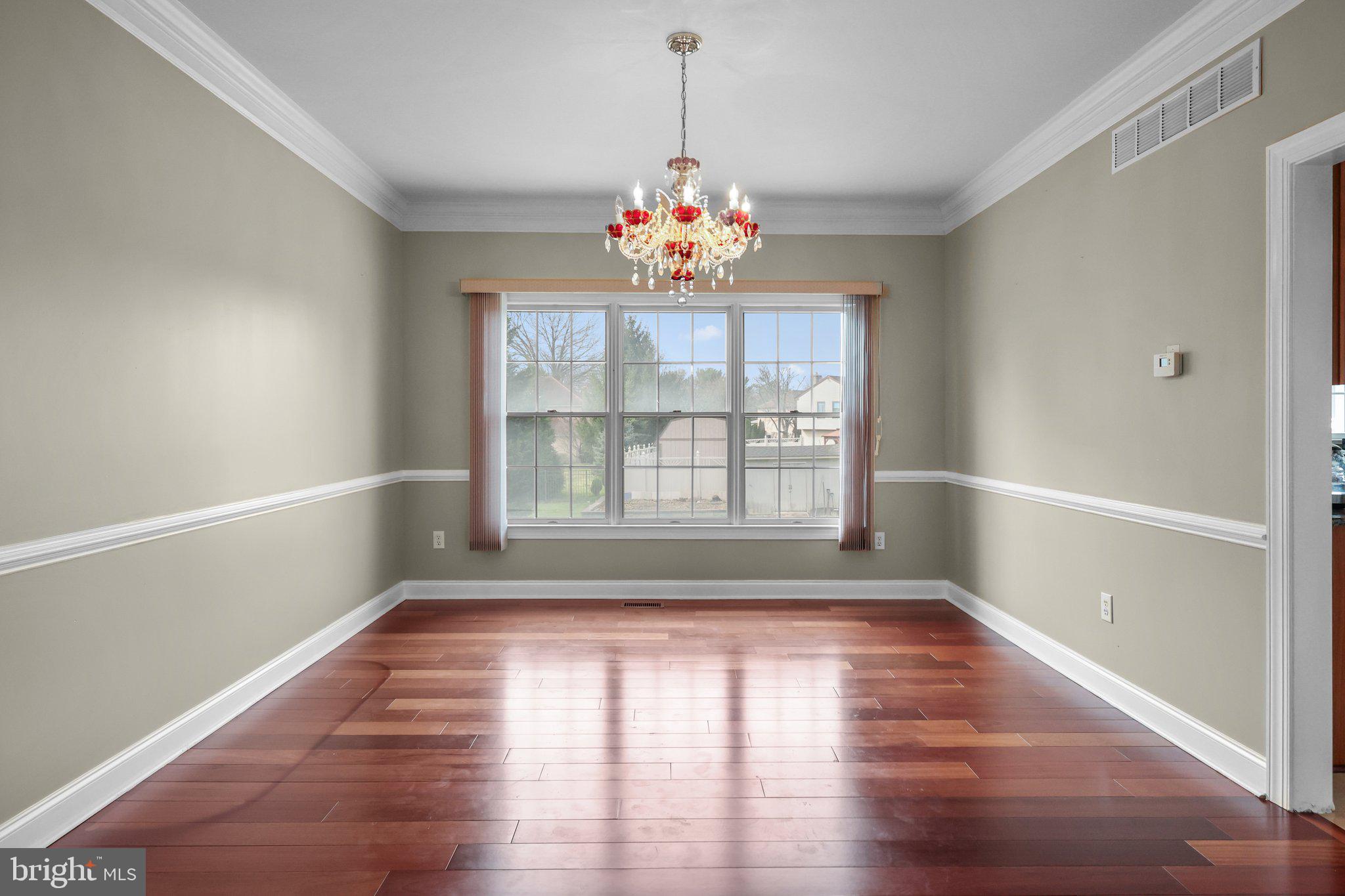 NORTHAMPTON HUNT - Residential