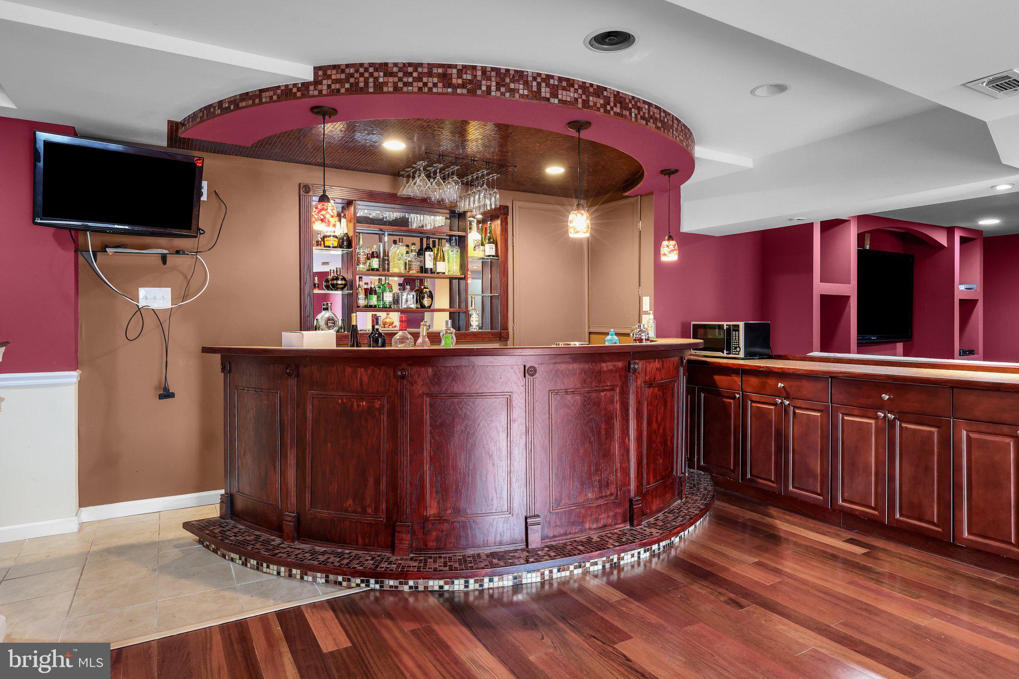 NORTHAMPTON HUNT - Residential