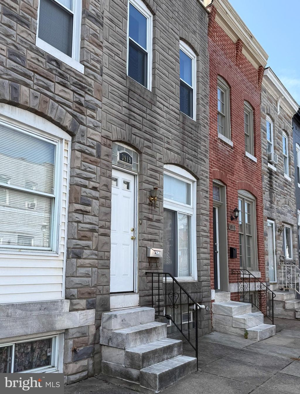 Photo of 3919 Mount Pleasant Avenue, BALTIMORE, MD 21224 (MLS # MDBA2184778)