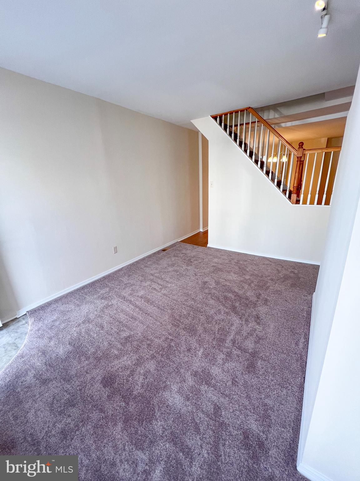 HIGHLANDTOWN - Residential