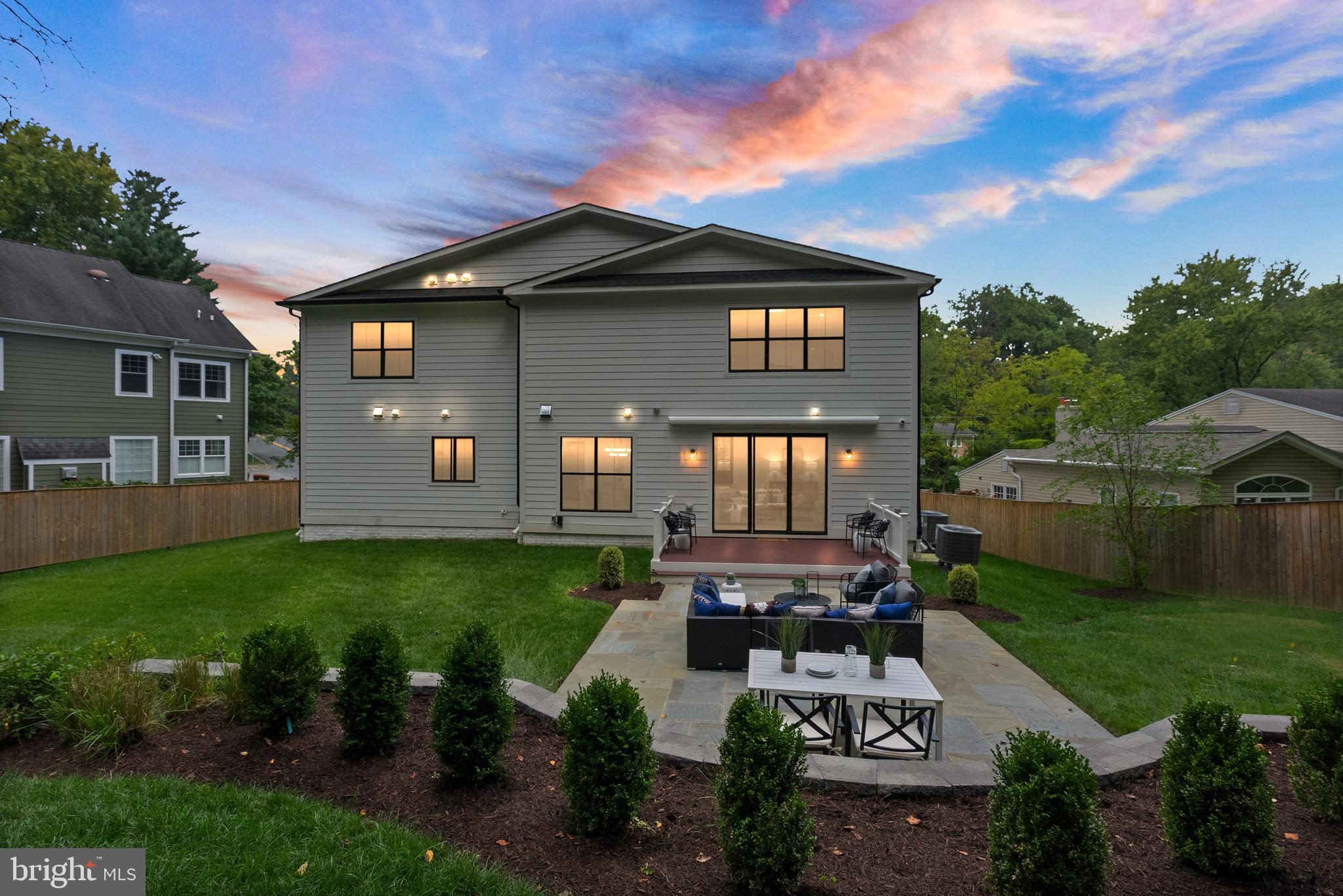 BURNING TREE VALLEY - Residential