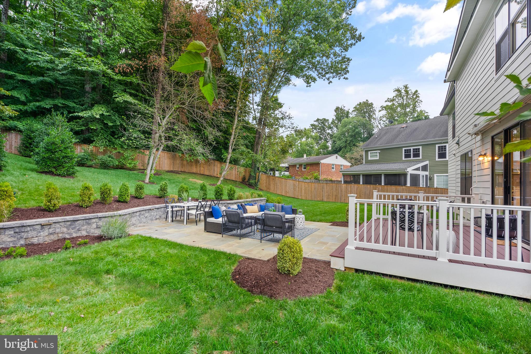 BURNING TREE VALLEY - Residential