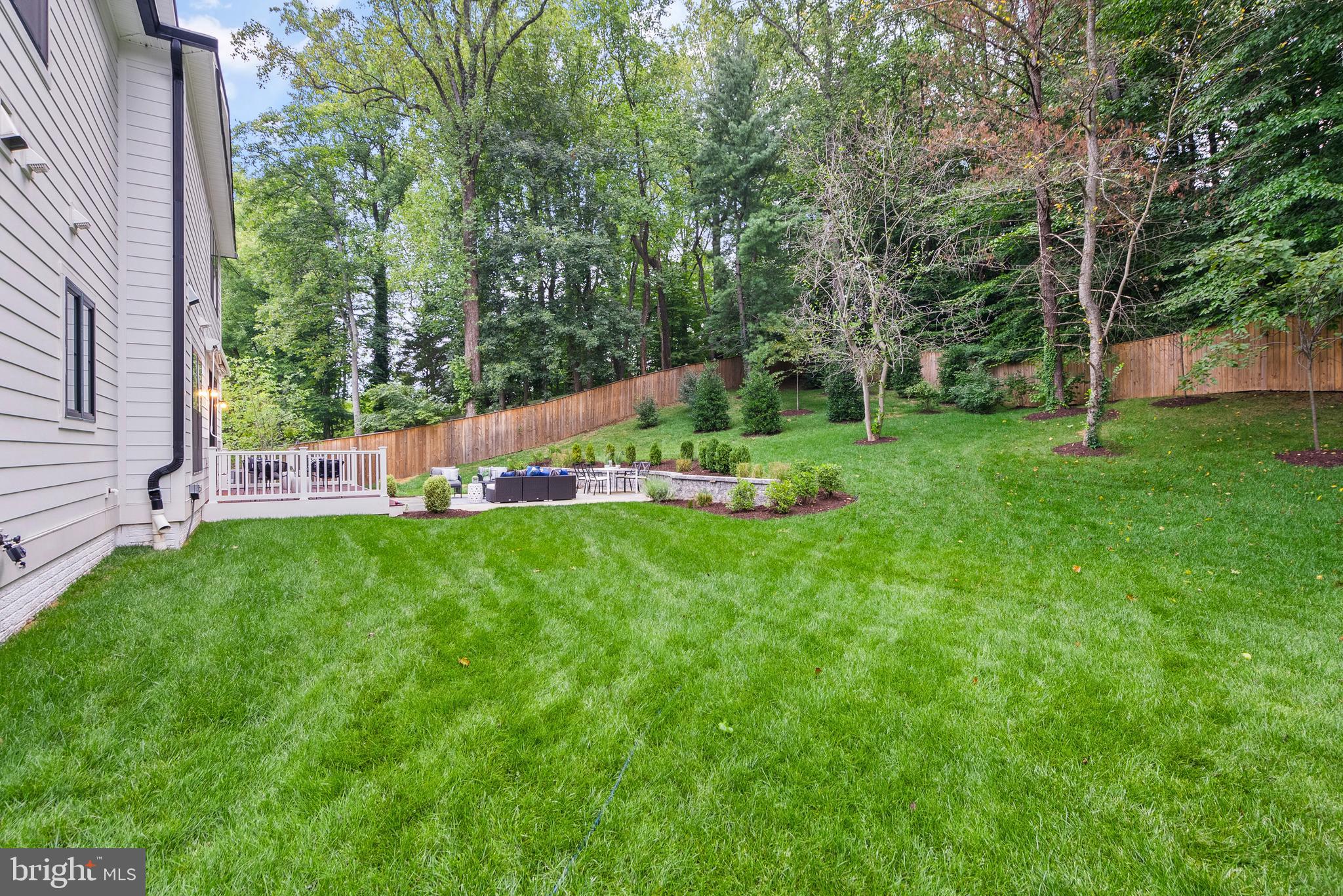 BURNING TREE VALLEY - Residential