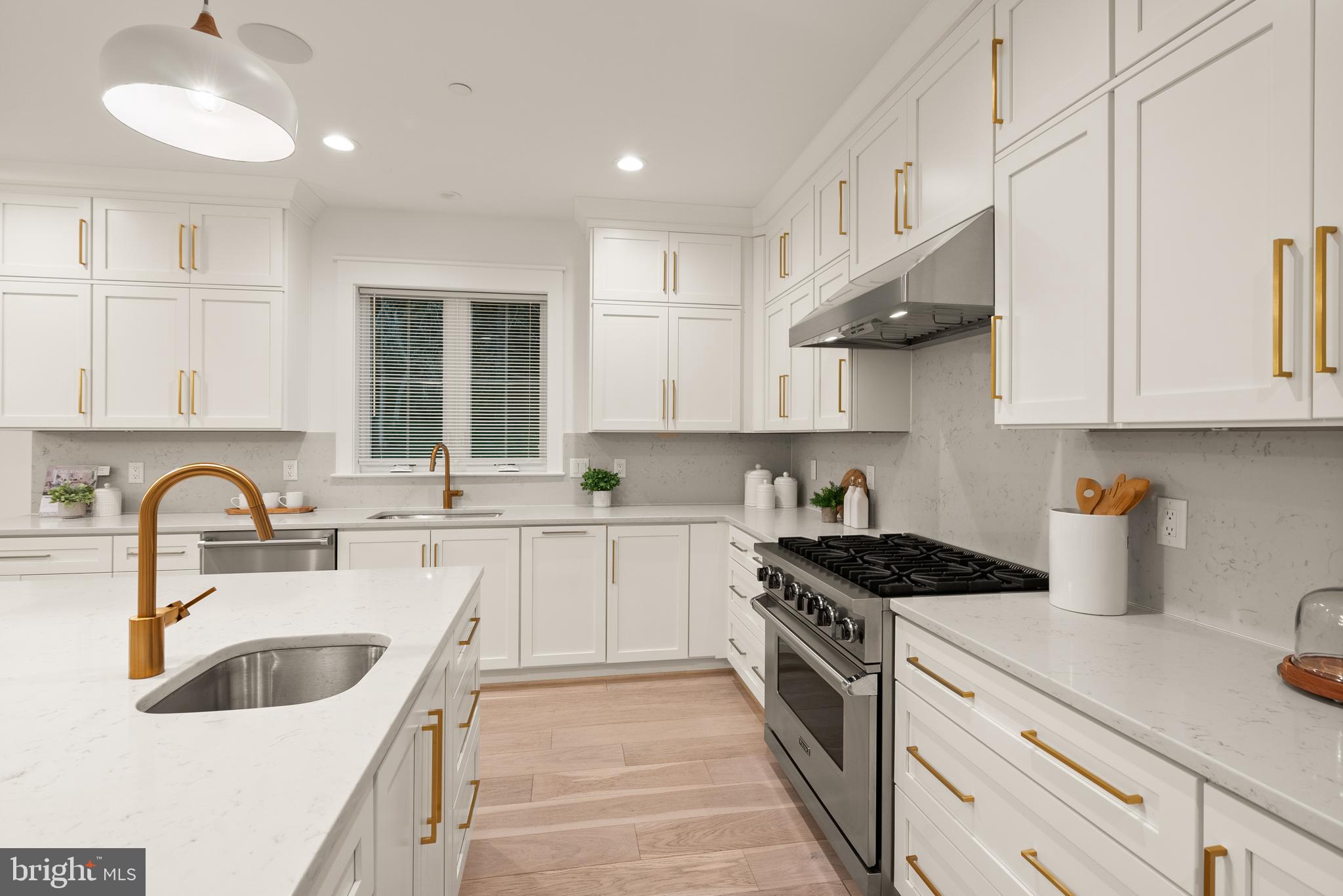 BURNING TREE VALLEY - Residential