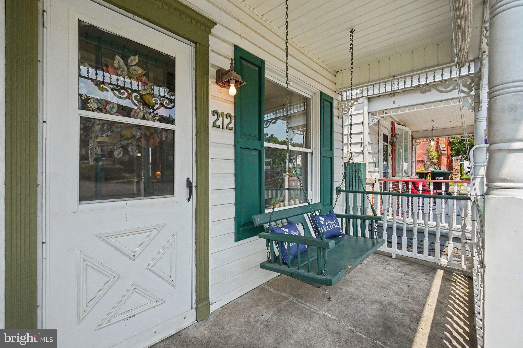 212 E BIDDLE STREET