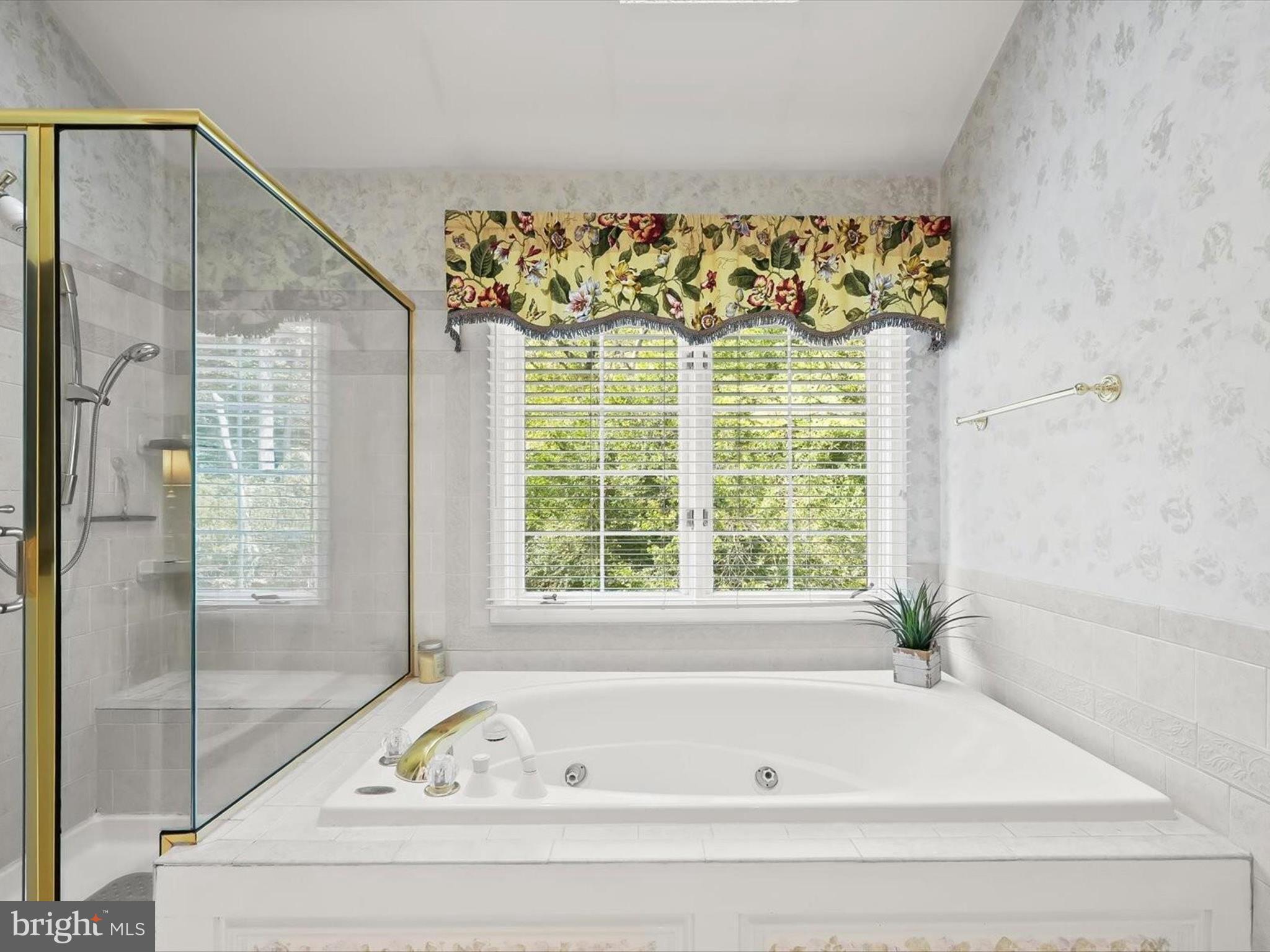 FOXHALL FARM - Residential