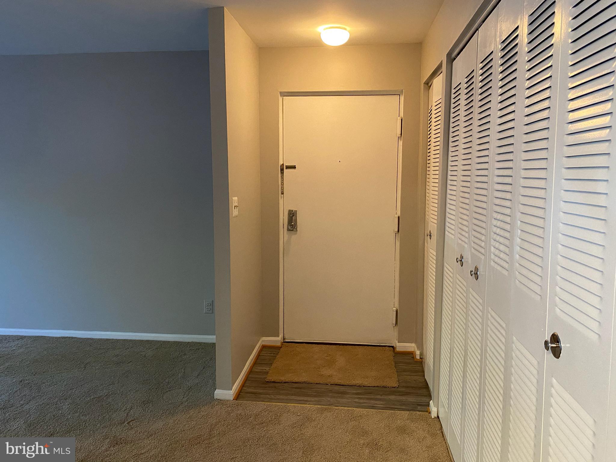 HERITAGE COURT - Residential Lease